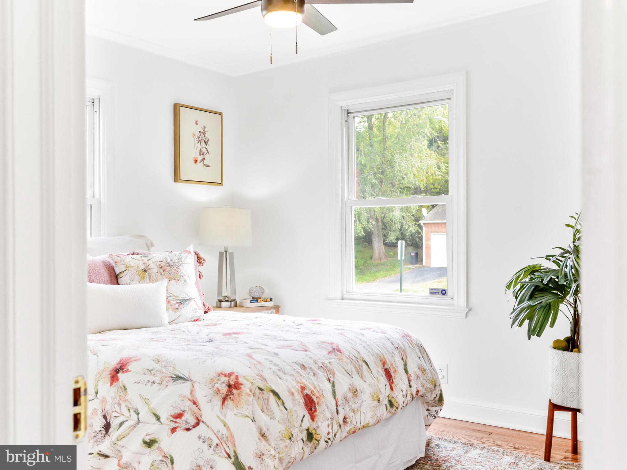 HAGERSTOWN - Residential