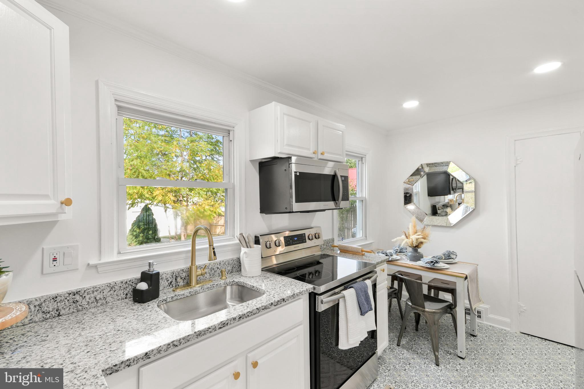 HAGERSTOWN - Residential