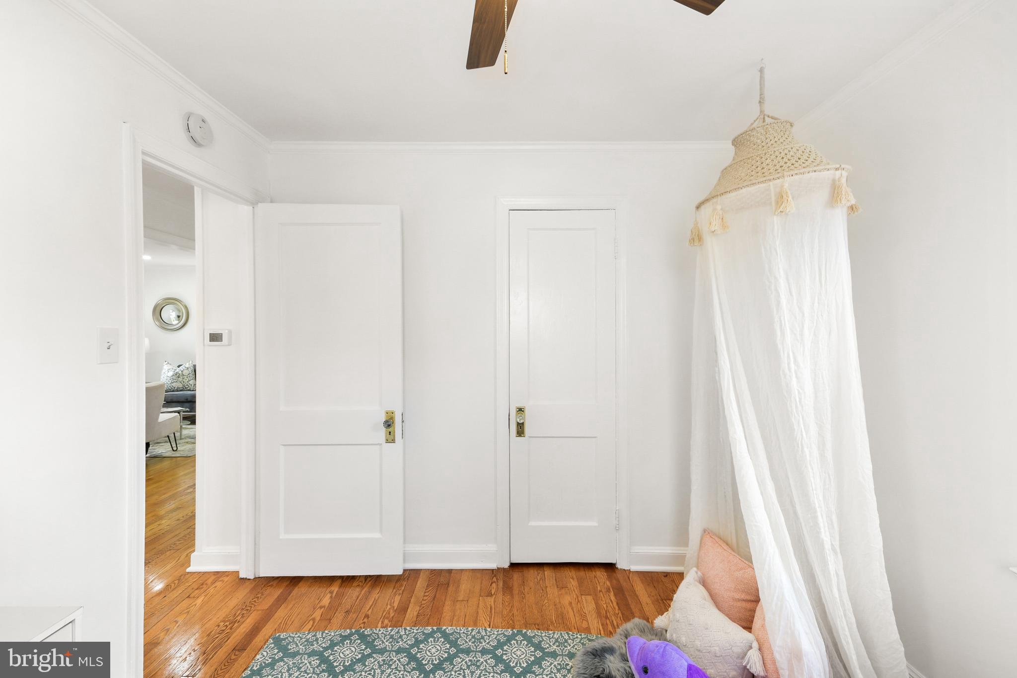 HAGERSTOWN - Residential