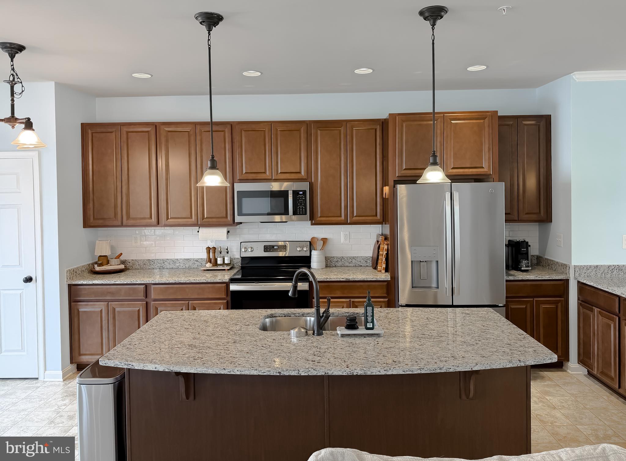 CLARK'S REST - Residential