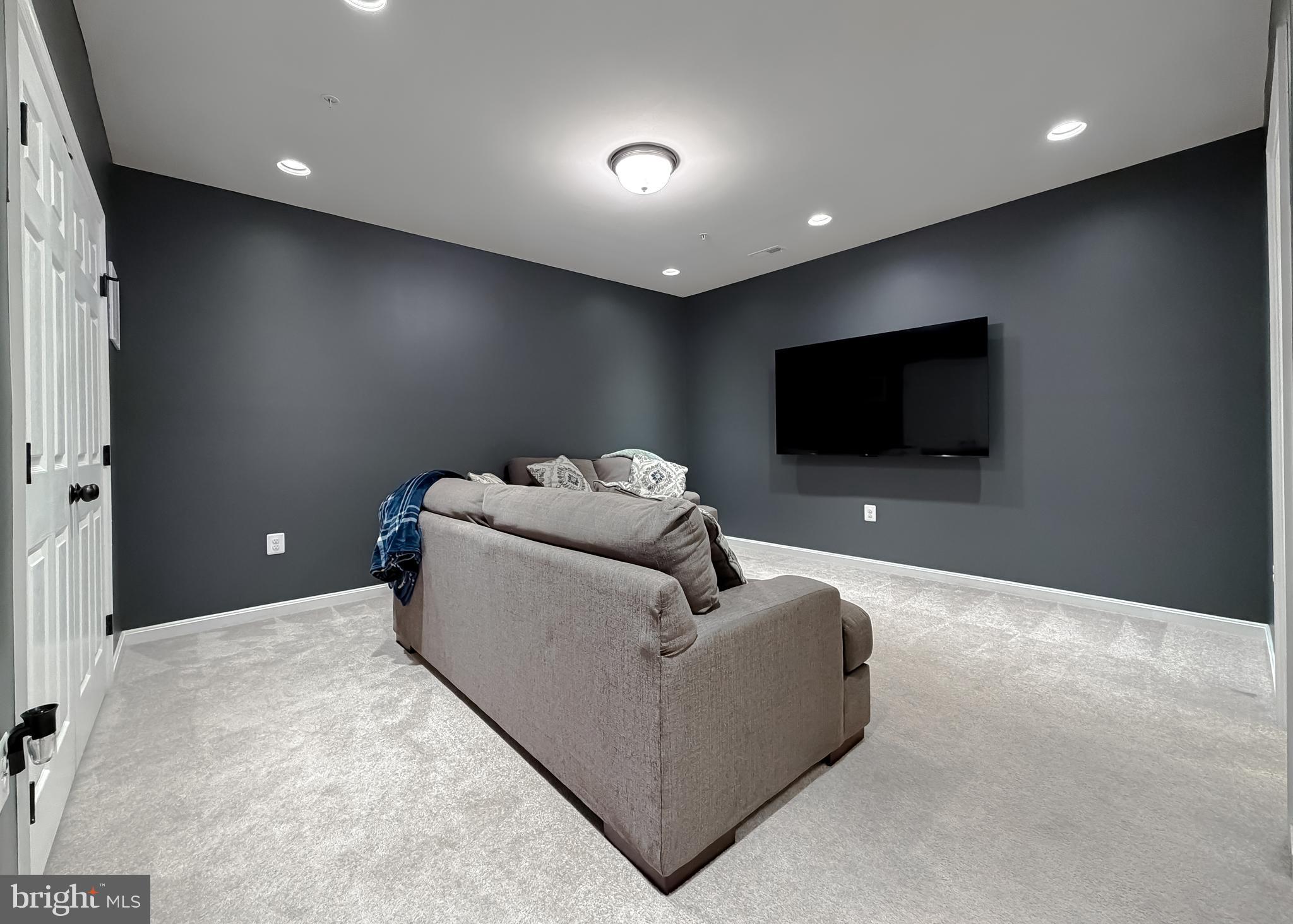 CLARK'S REST - Residential