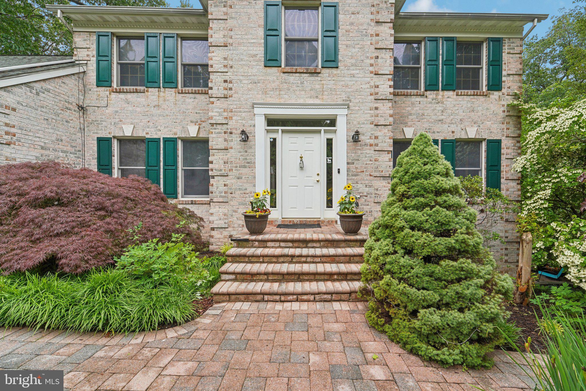 4270 DEBORAH COURT