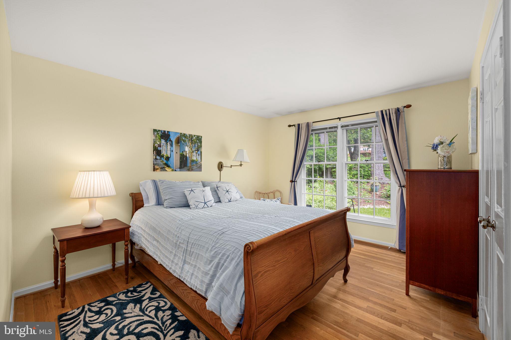 FALLSREACH - Residential