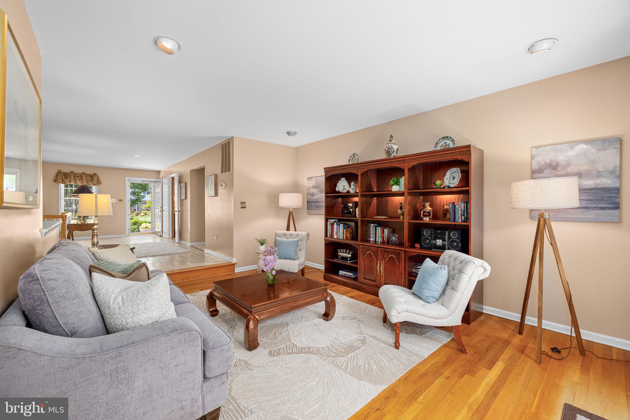 FALLSREACH - Residential