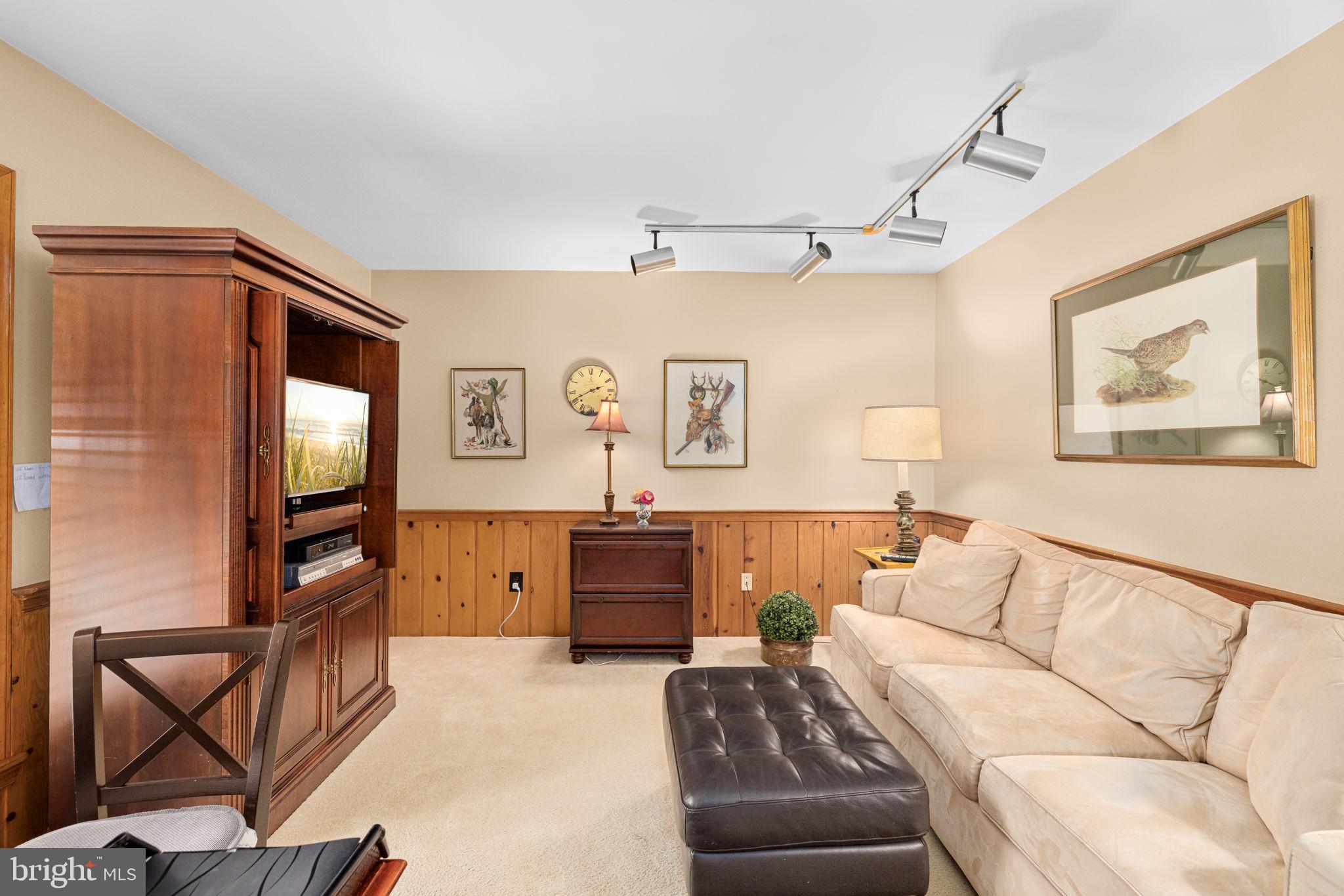 FALLSREACH - Residential