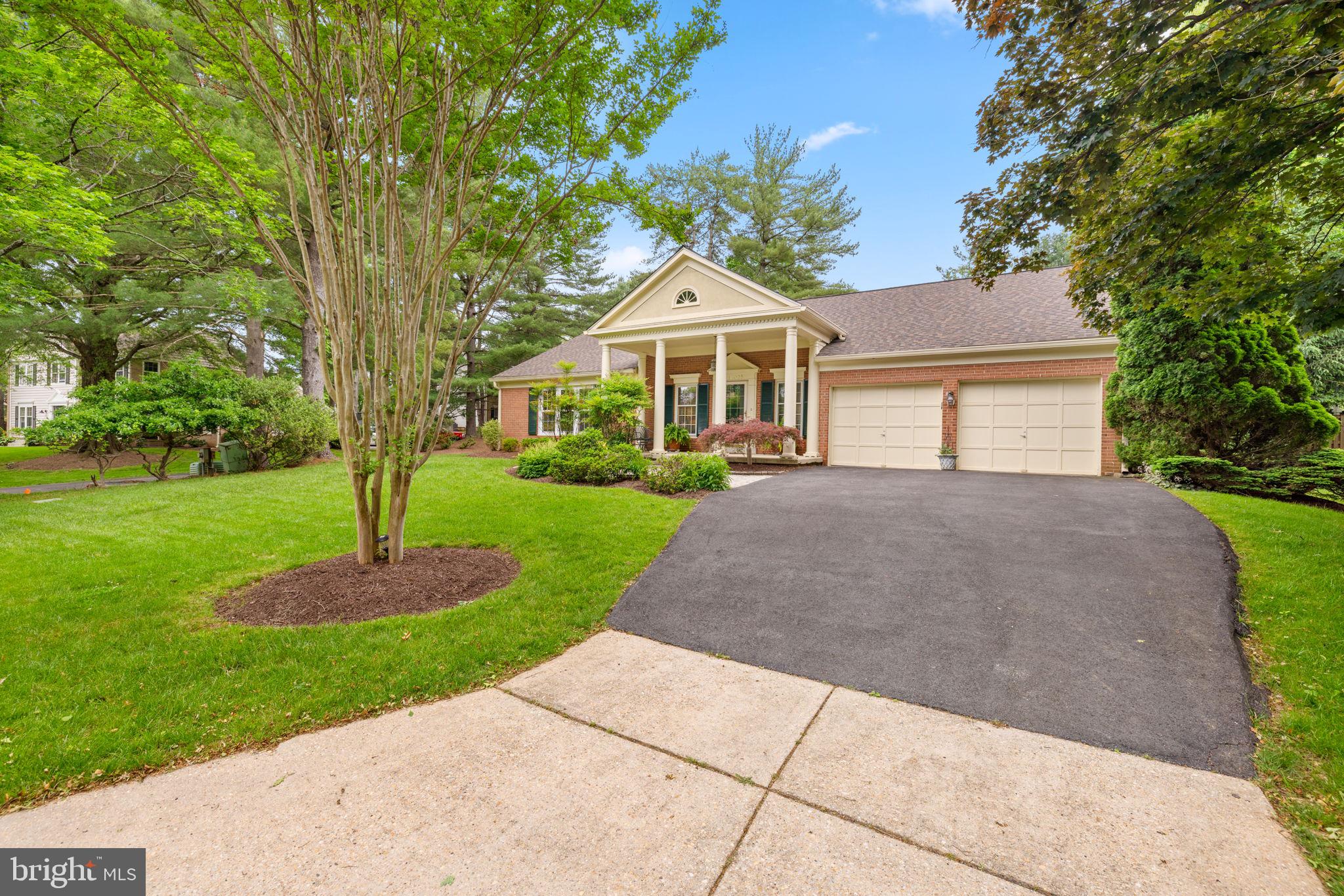 FALLSREACH - Residential