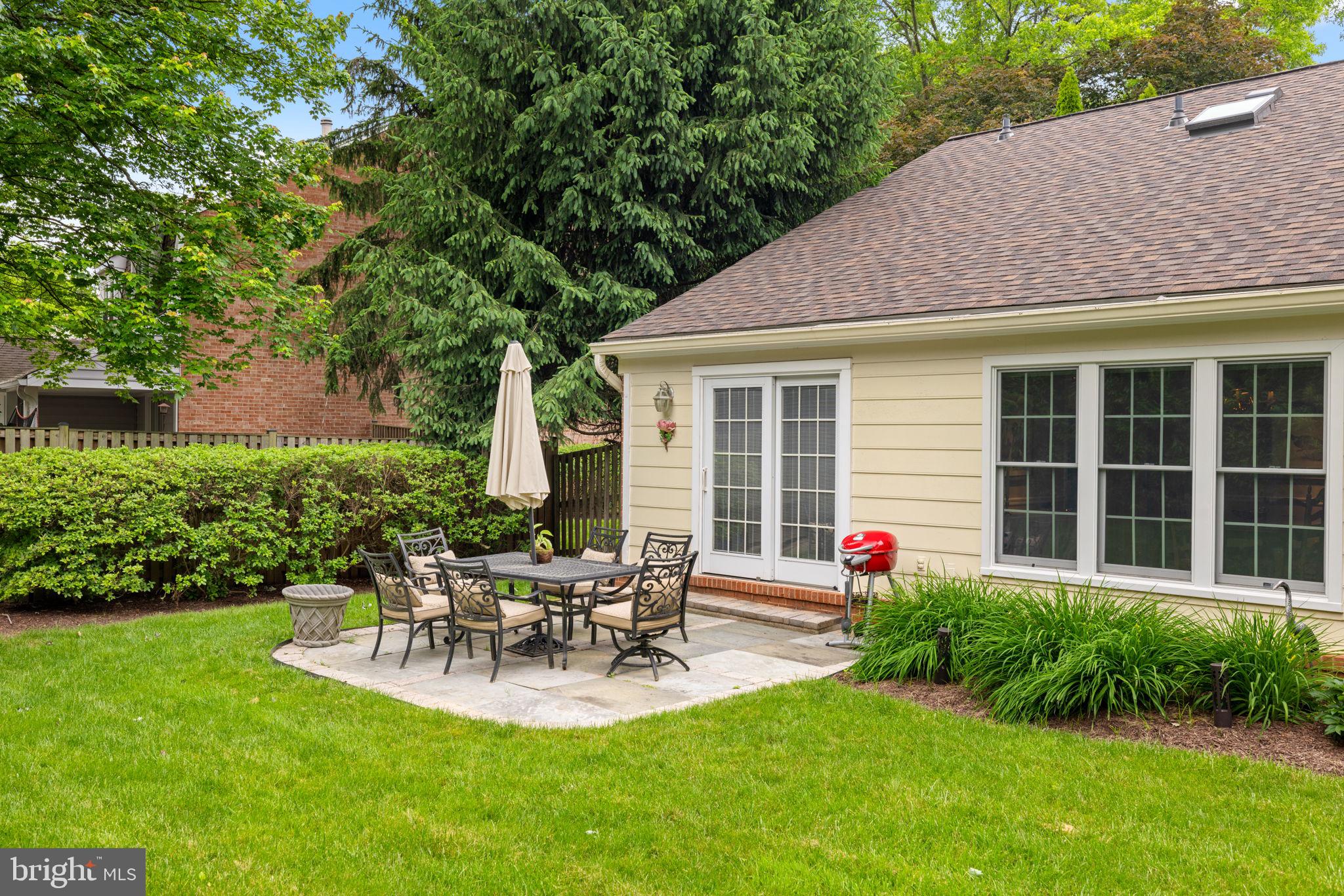 FALLSREACH - Residential