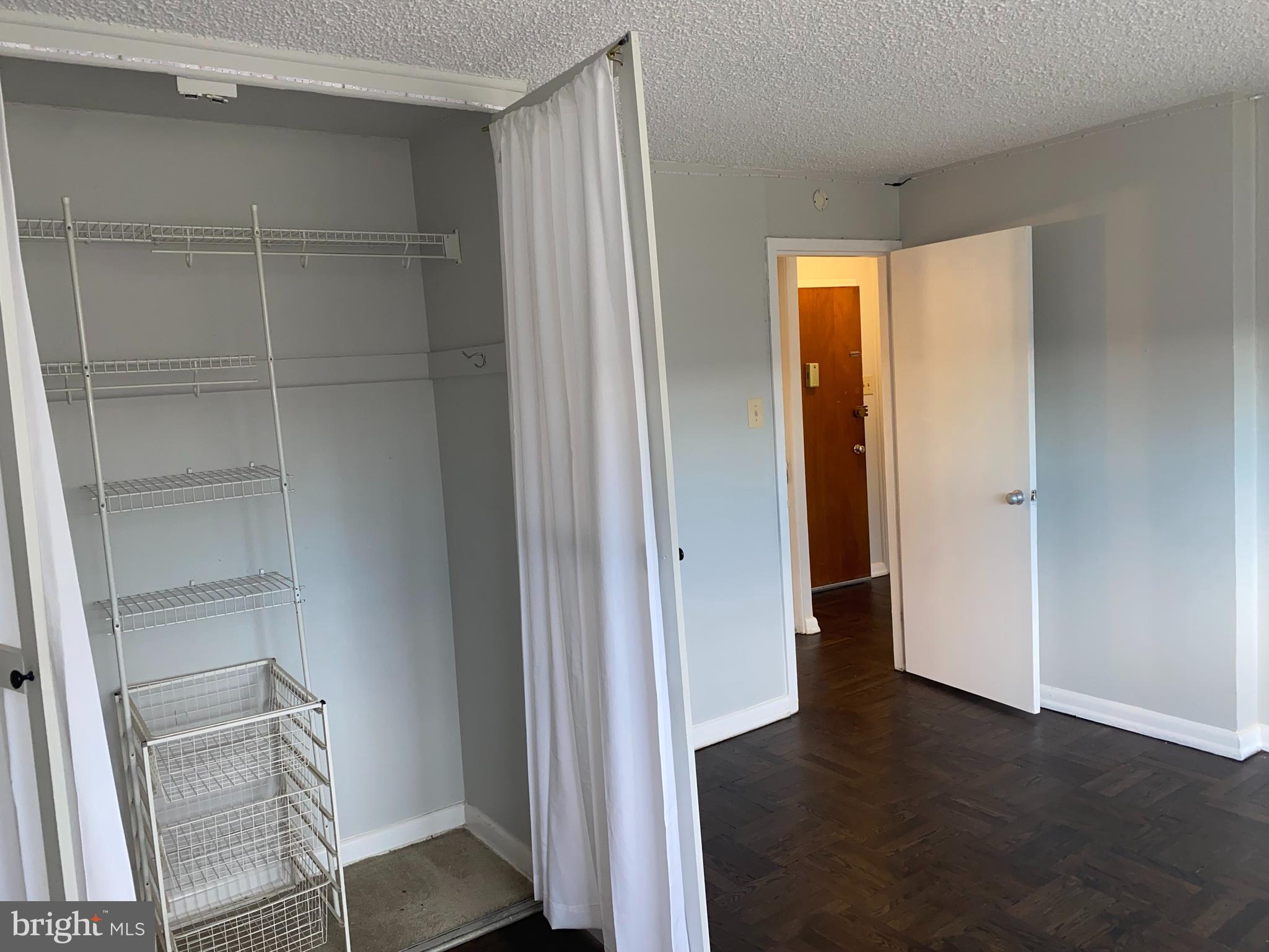 RADNOR HOUSE - Residential