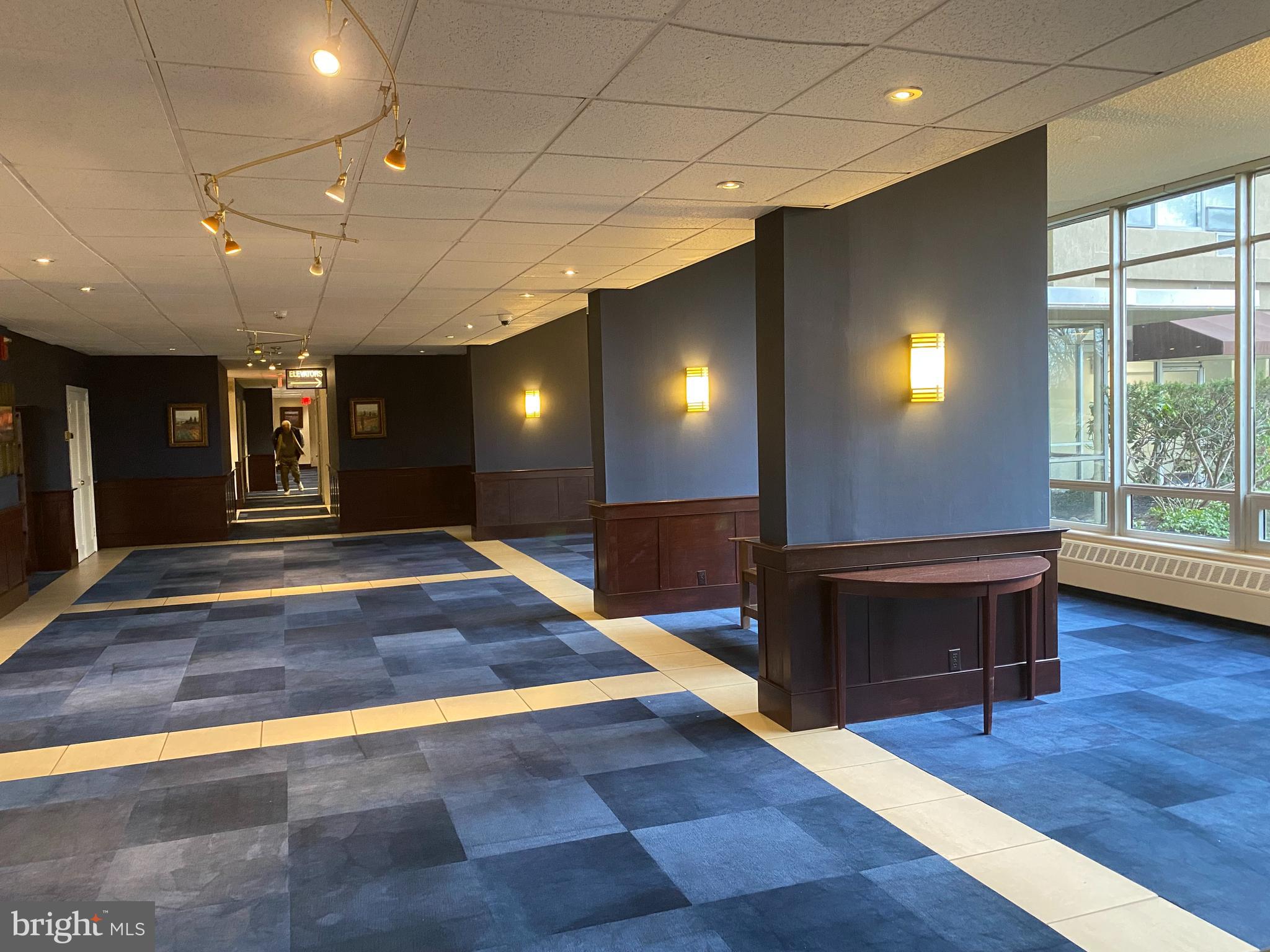 RADNOR HOUSE - Residential