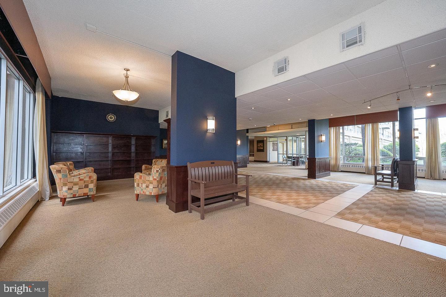 1030 LANCASTER AVE E 126