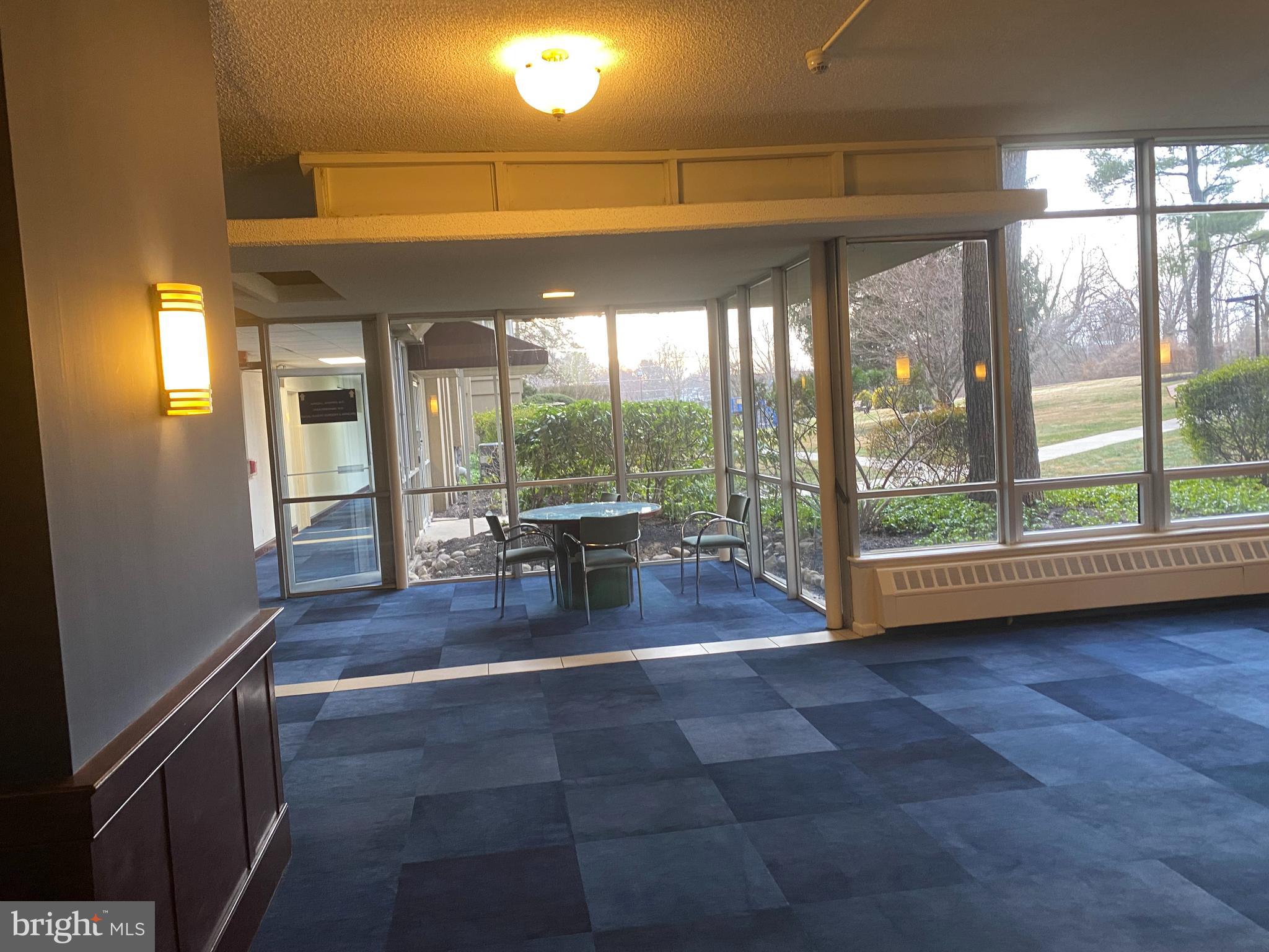 RADNOR HOUSE - Residential