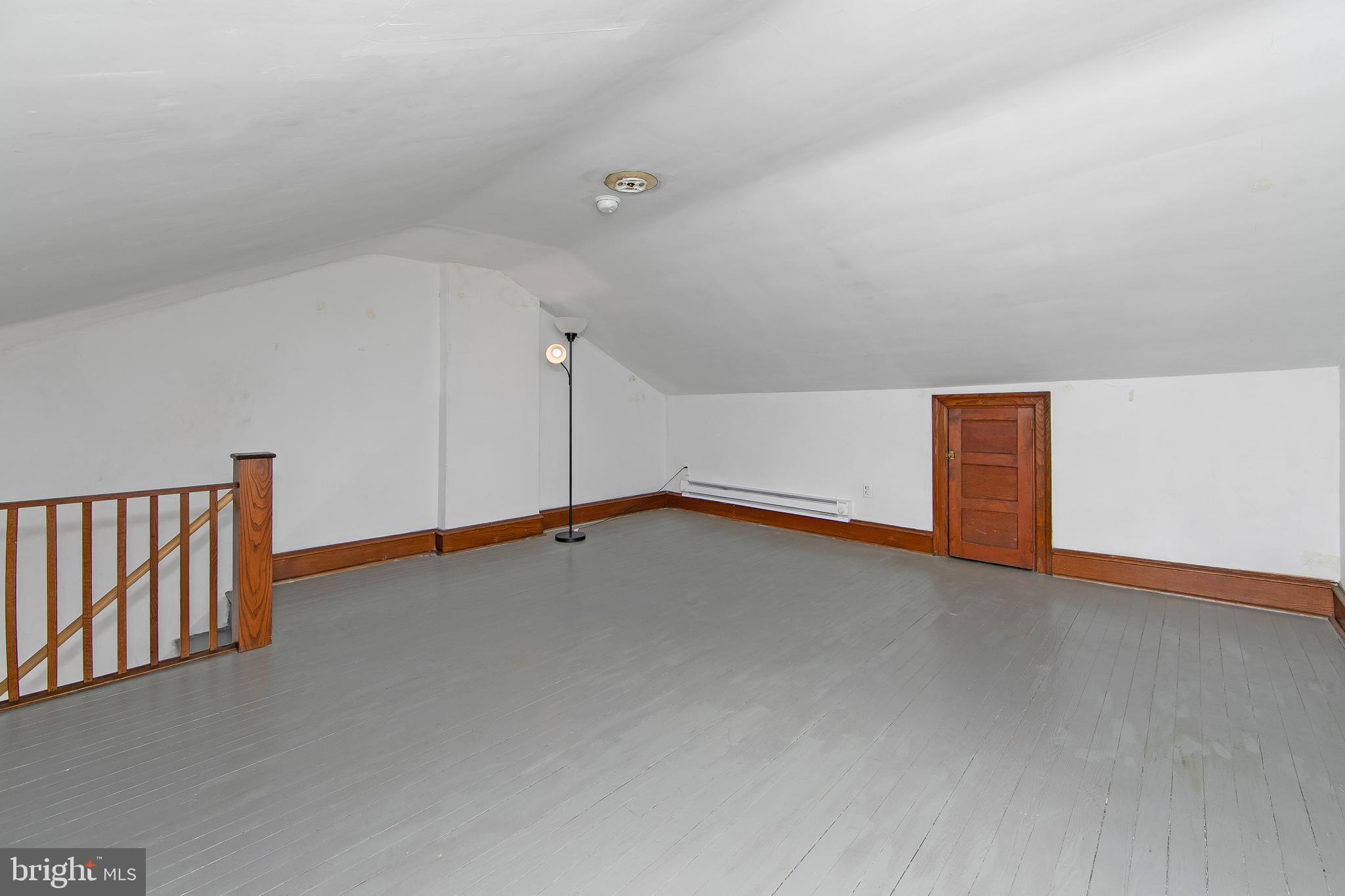 CHELTENHAM VIL - Residential