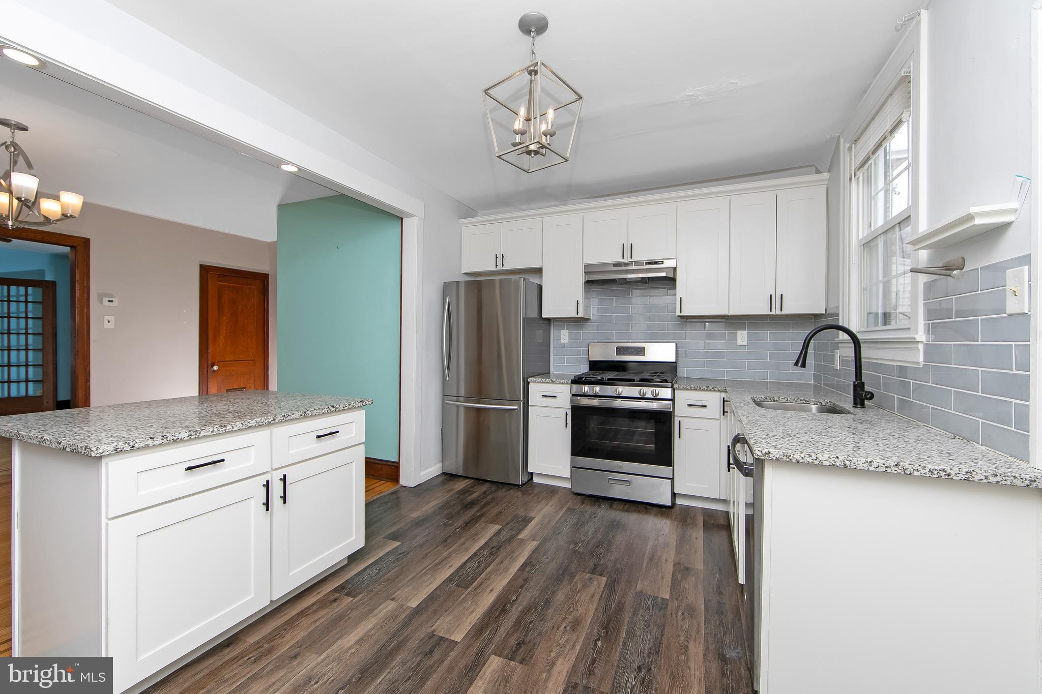 CHELTENHAM VIL - Residential