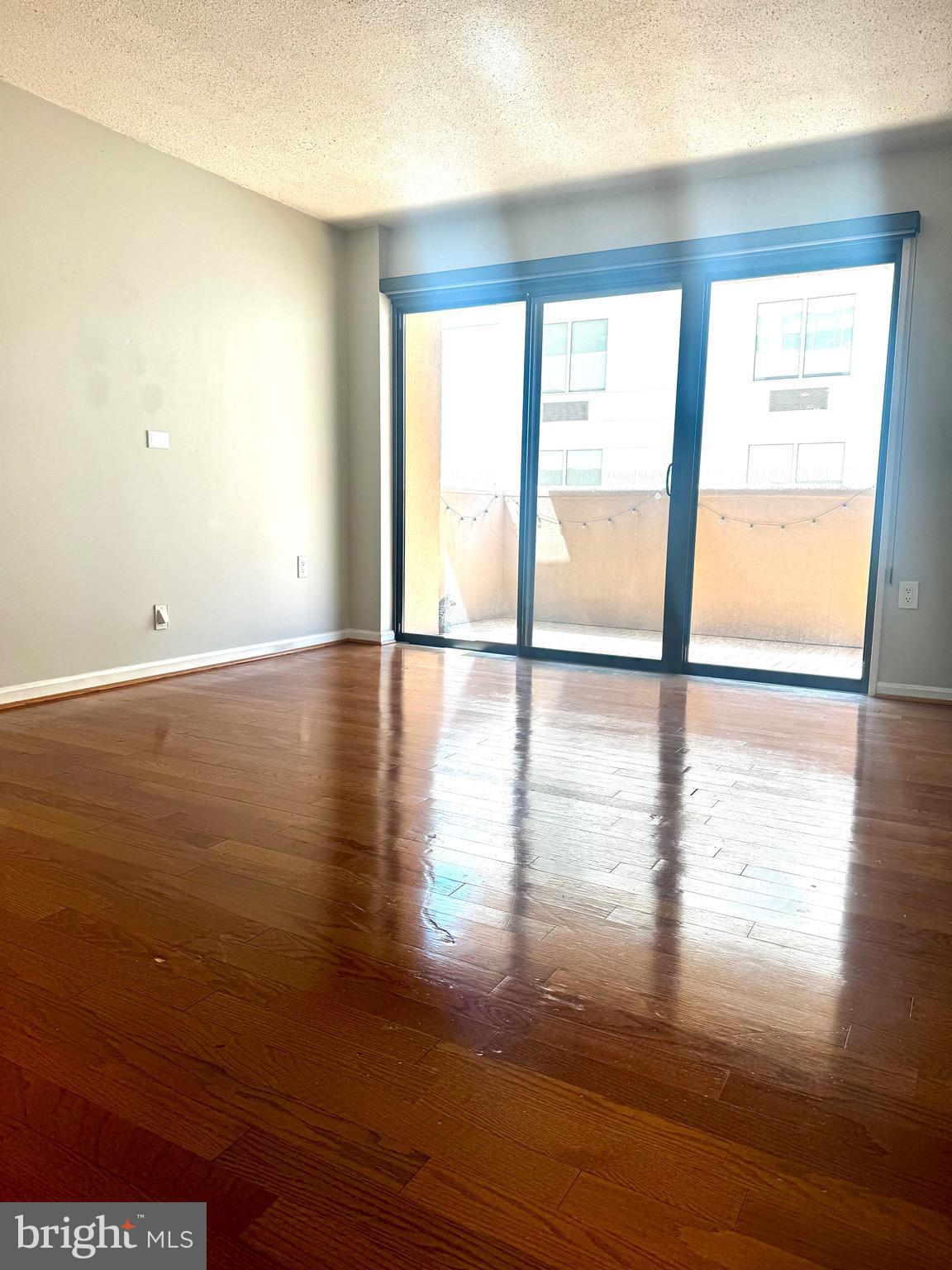 1301 N COURTHOUSE ROAD 805