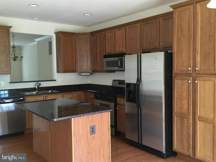 PRINCE WILLIAM COUNTY CENTER - Residential Lease