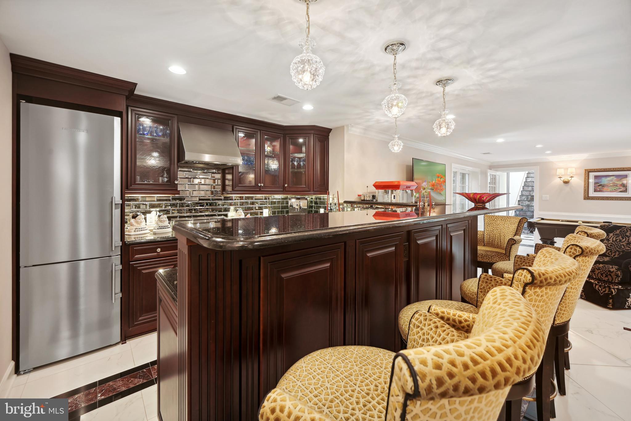 POTOMAC CHASE - Residential