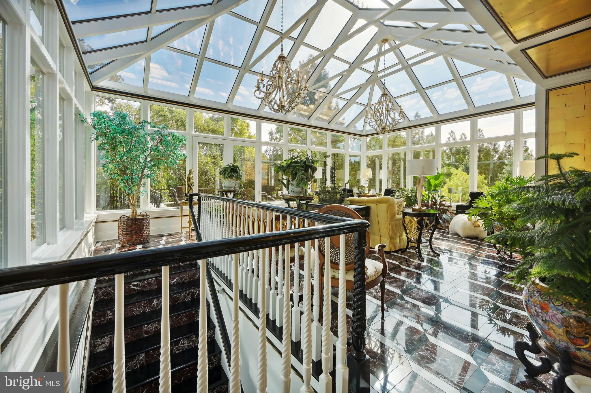 POTOMAC CHASE - Residential