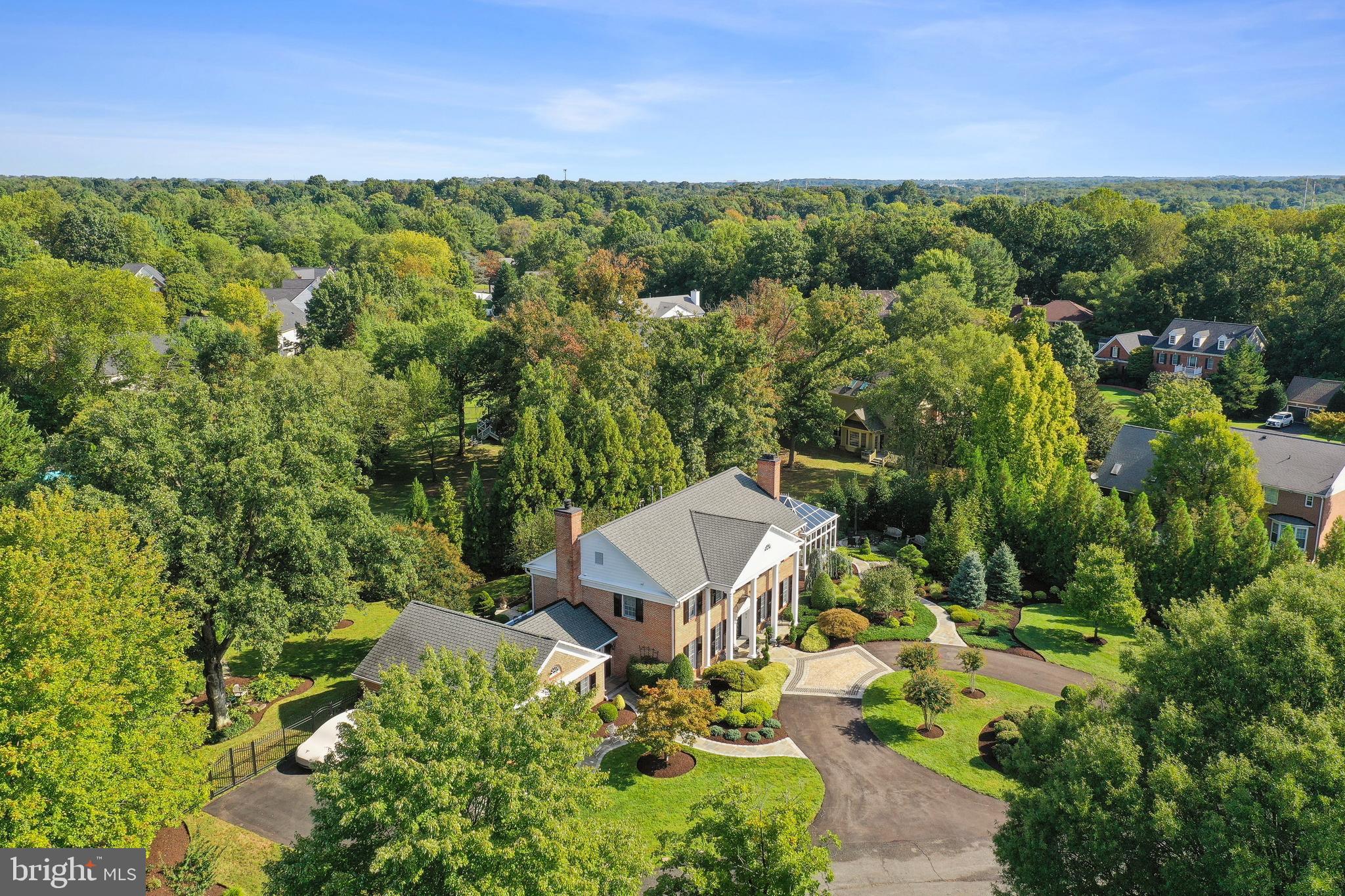 POTOMAC CHASE - Residential