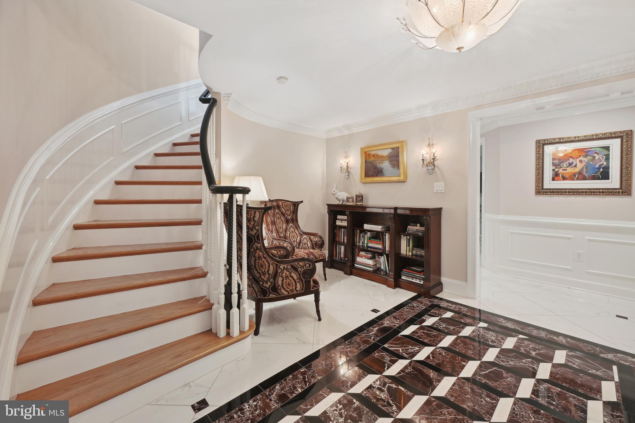 POTOMAC CHASE - Residential