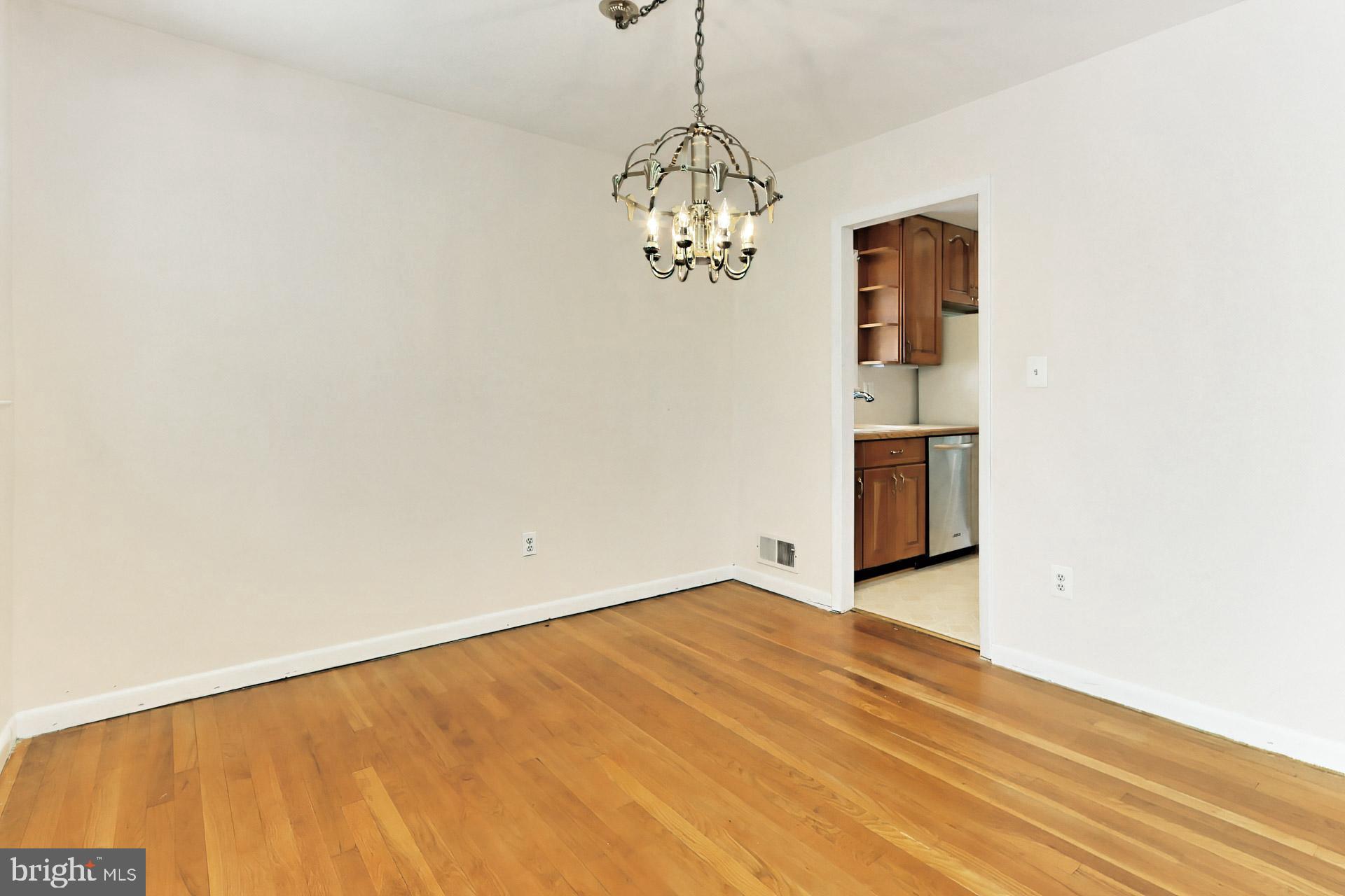 SLEEPY HOLLOW WOODS - Residential