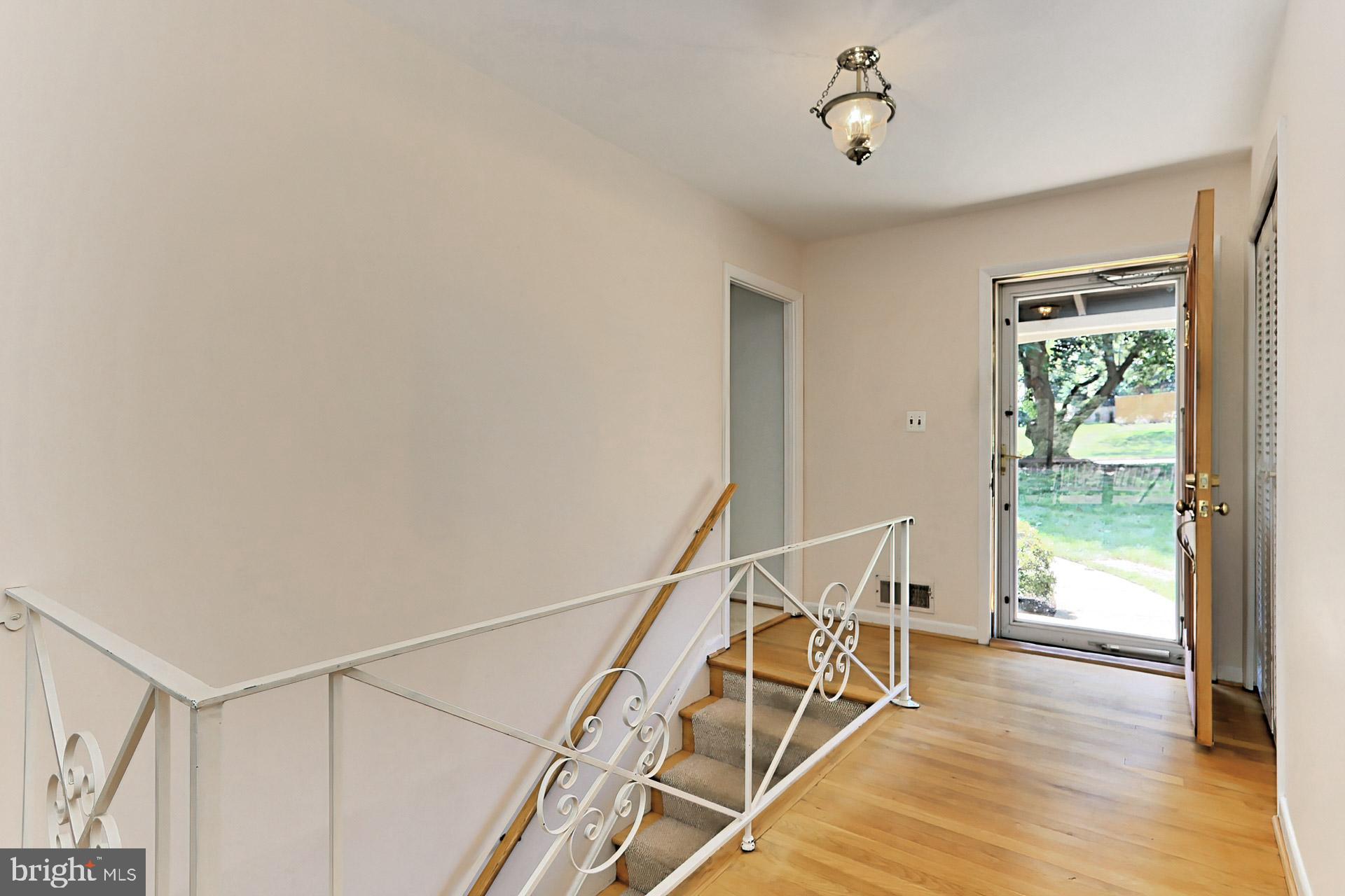 SLEEPY HOLLOW WOODS - Residential