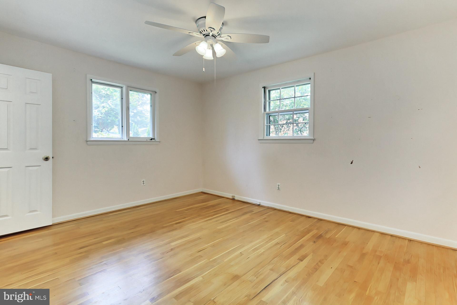 SLEEPY HOLLOW WOODS - Residential