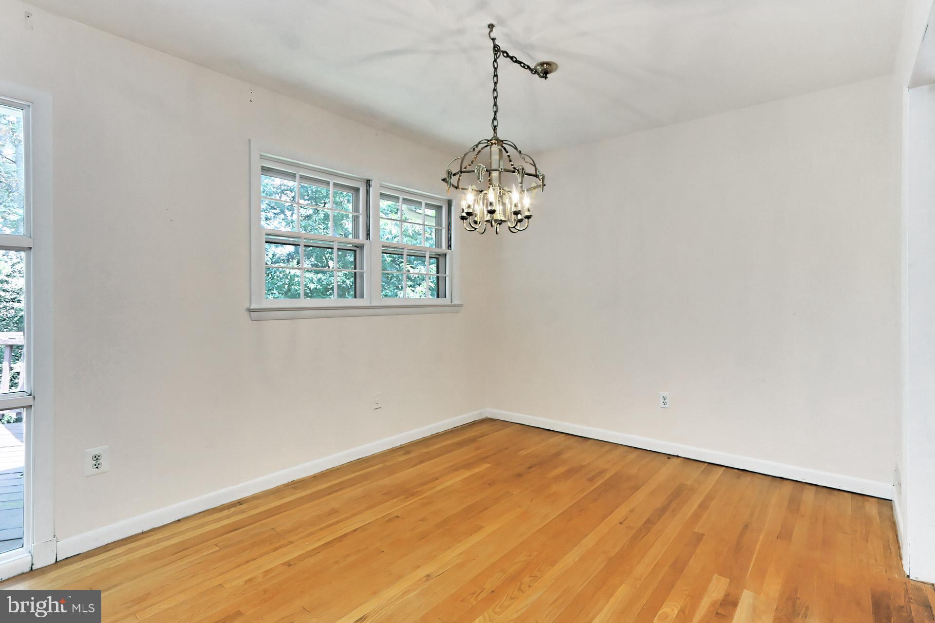 SLEEPY HOLLOW WOODS - Residential