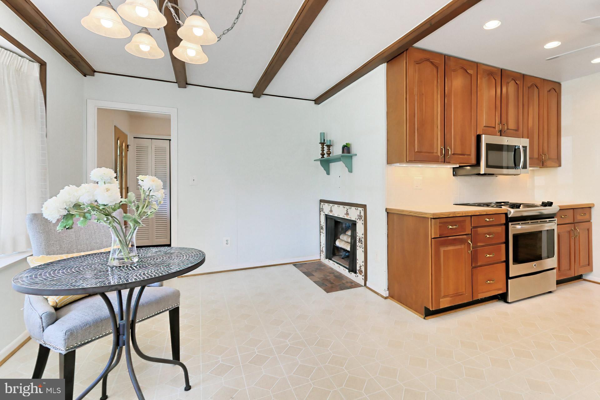 SLEEPY HOLLOW WOODS - Residential