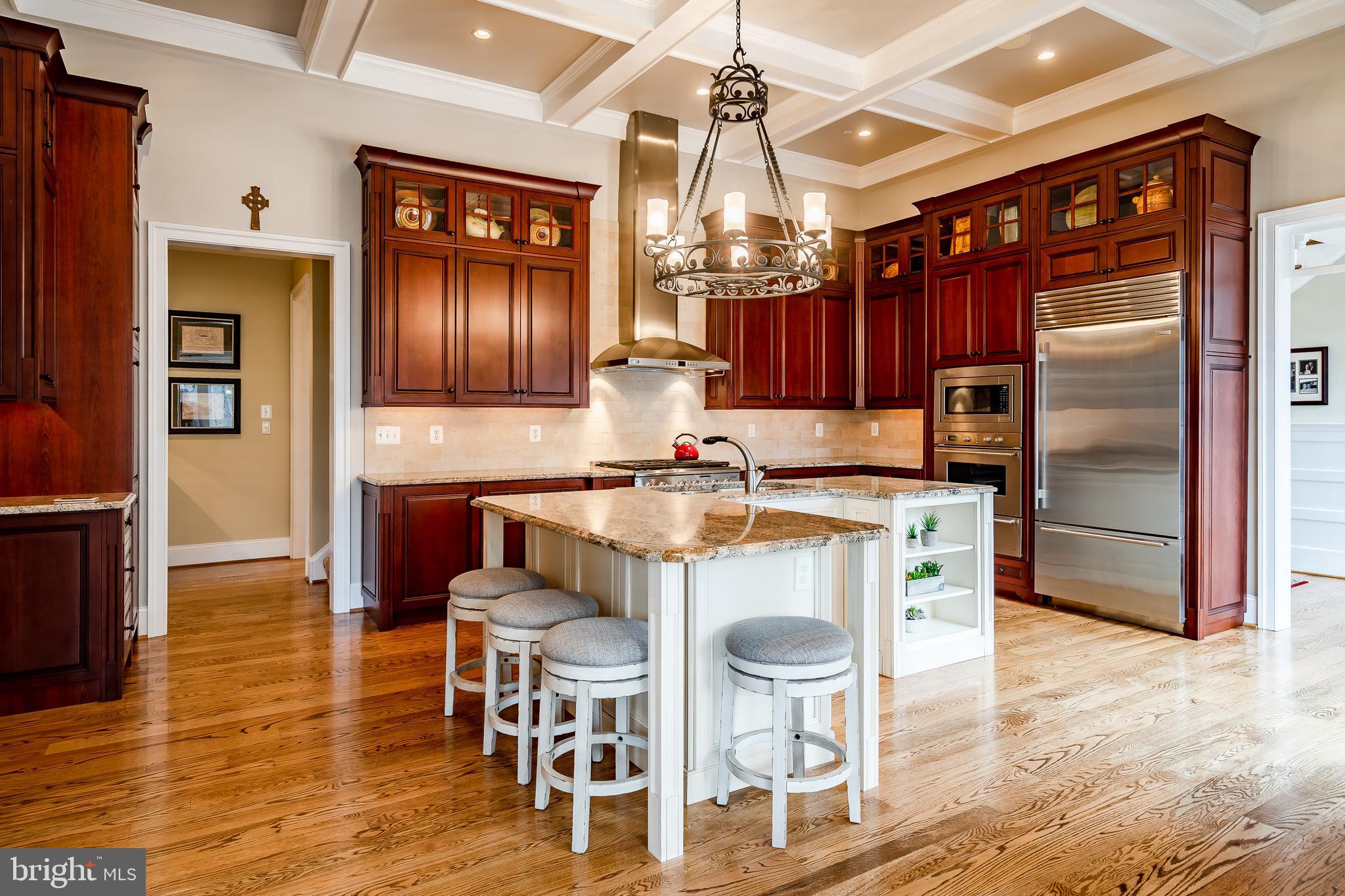 BRICK HOUSE FARM - Residential