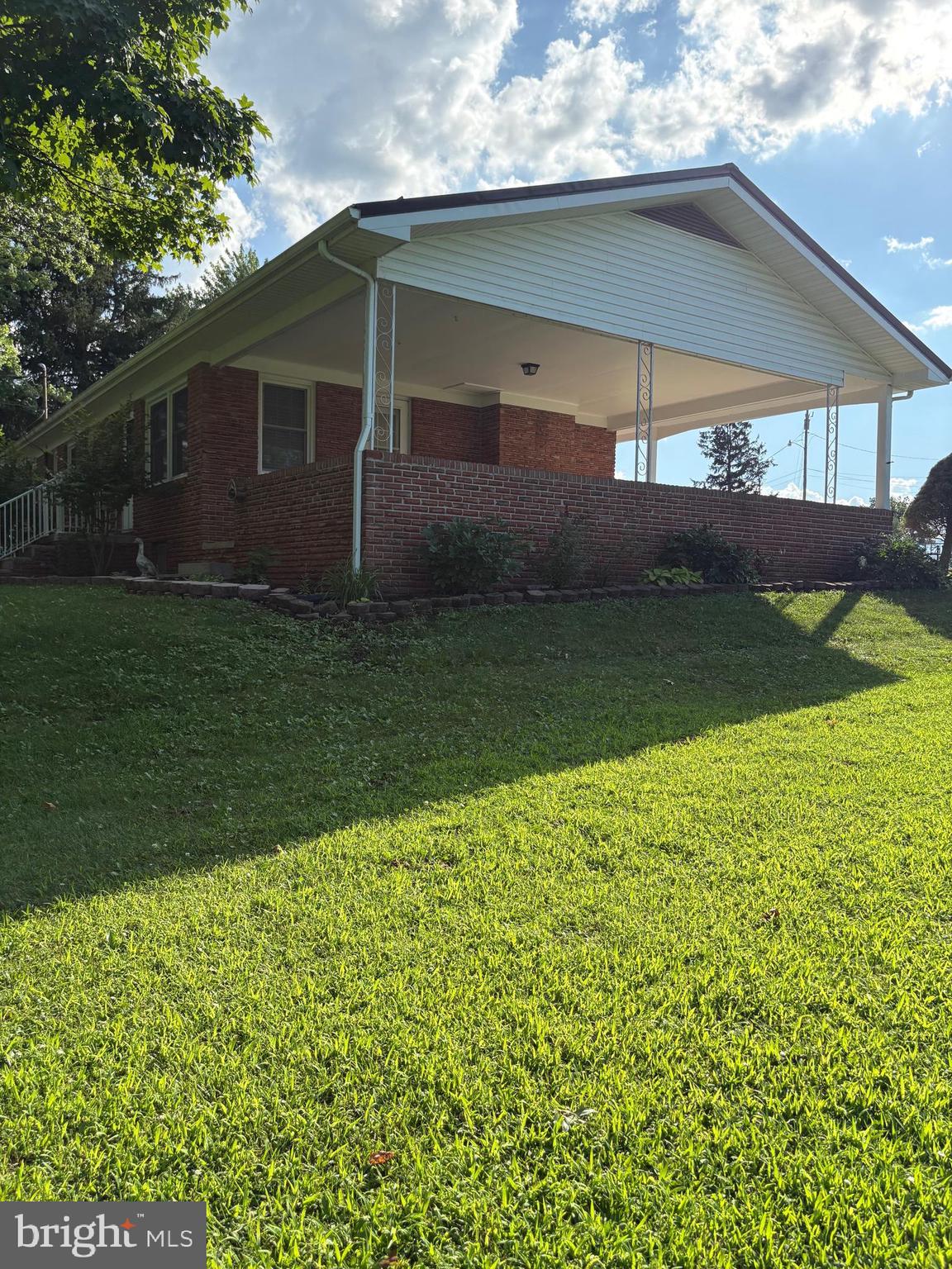 MONARCH HEIGHTS - Residential