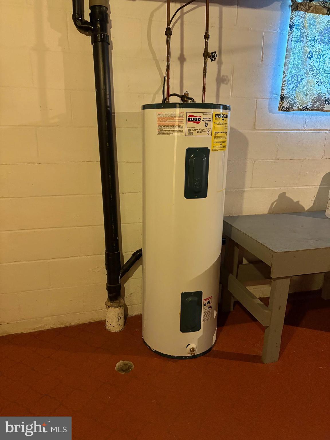 MONARCH HEIGHTS - Residential