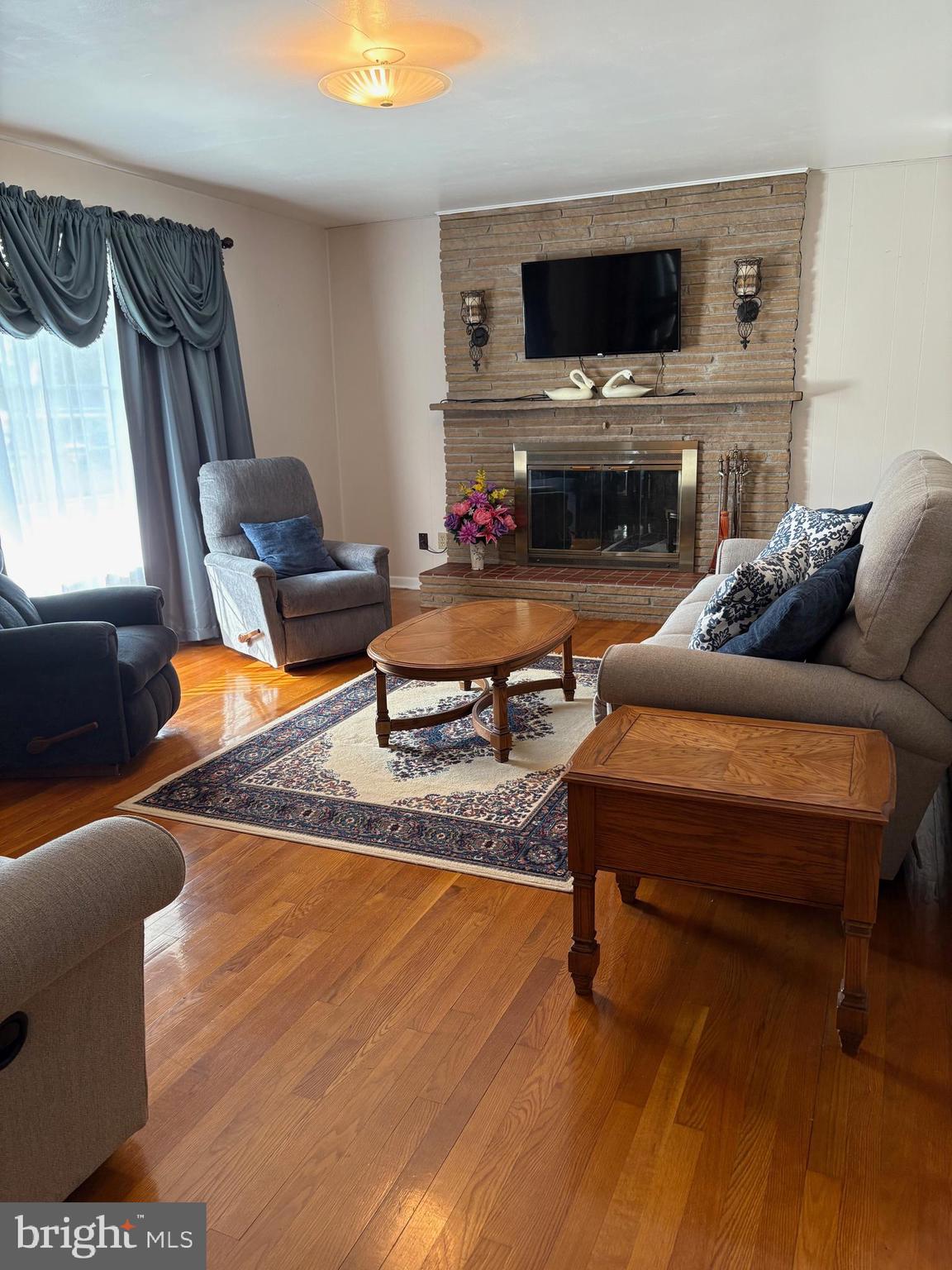 MONARCH HEIGHTS - Residential