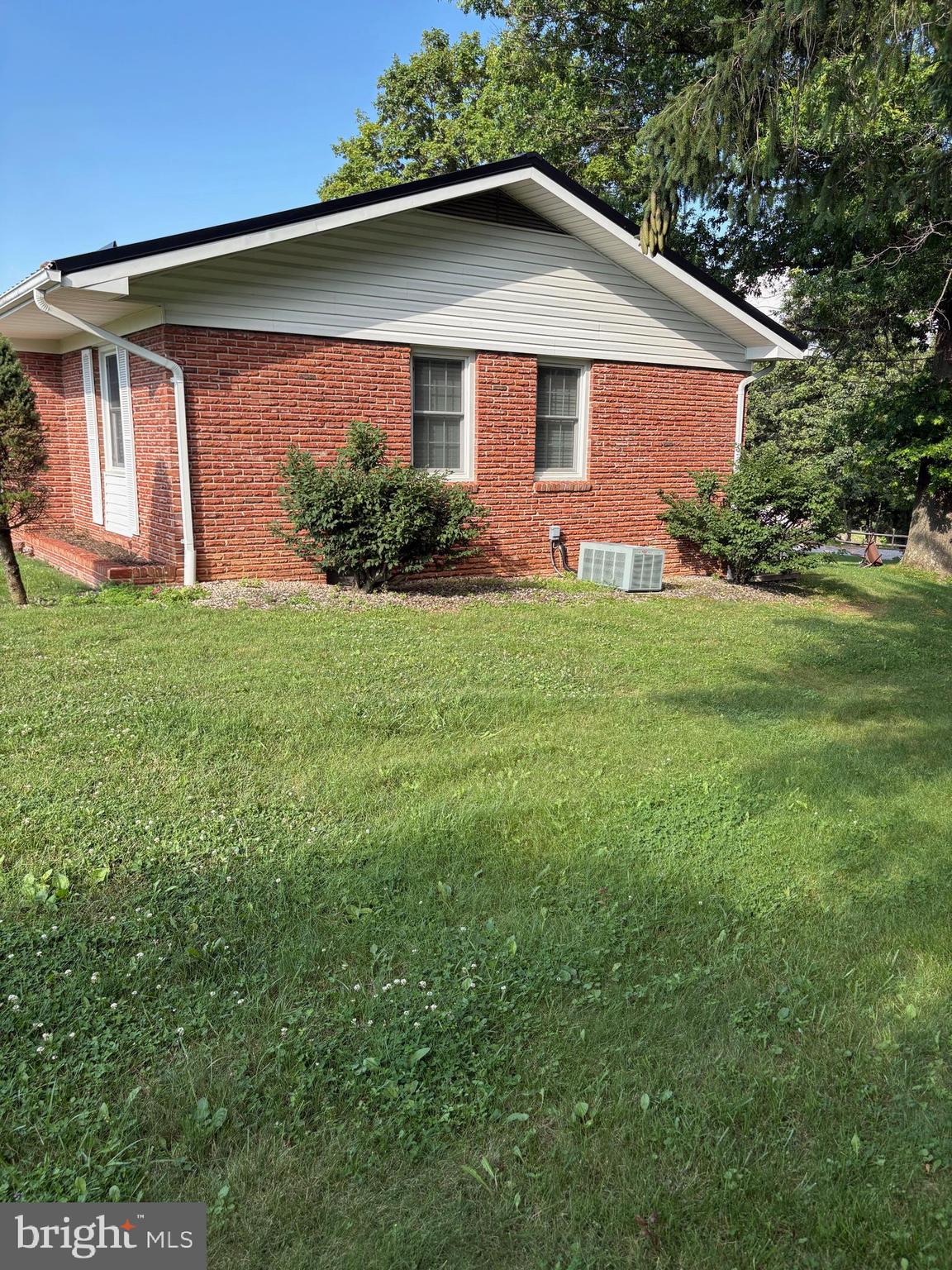 73 WOODLAND DRIVE
