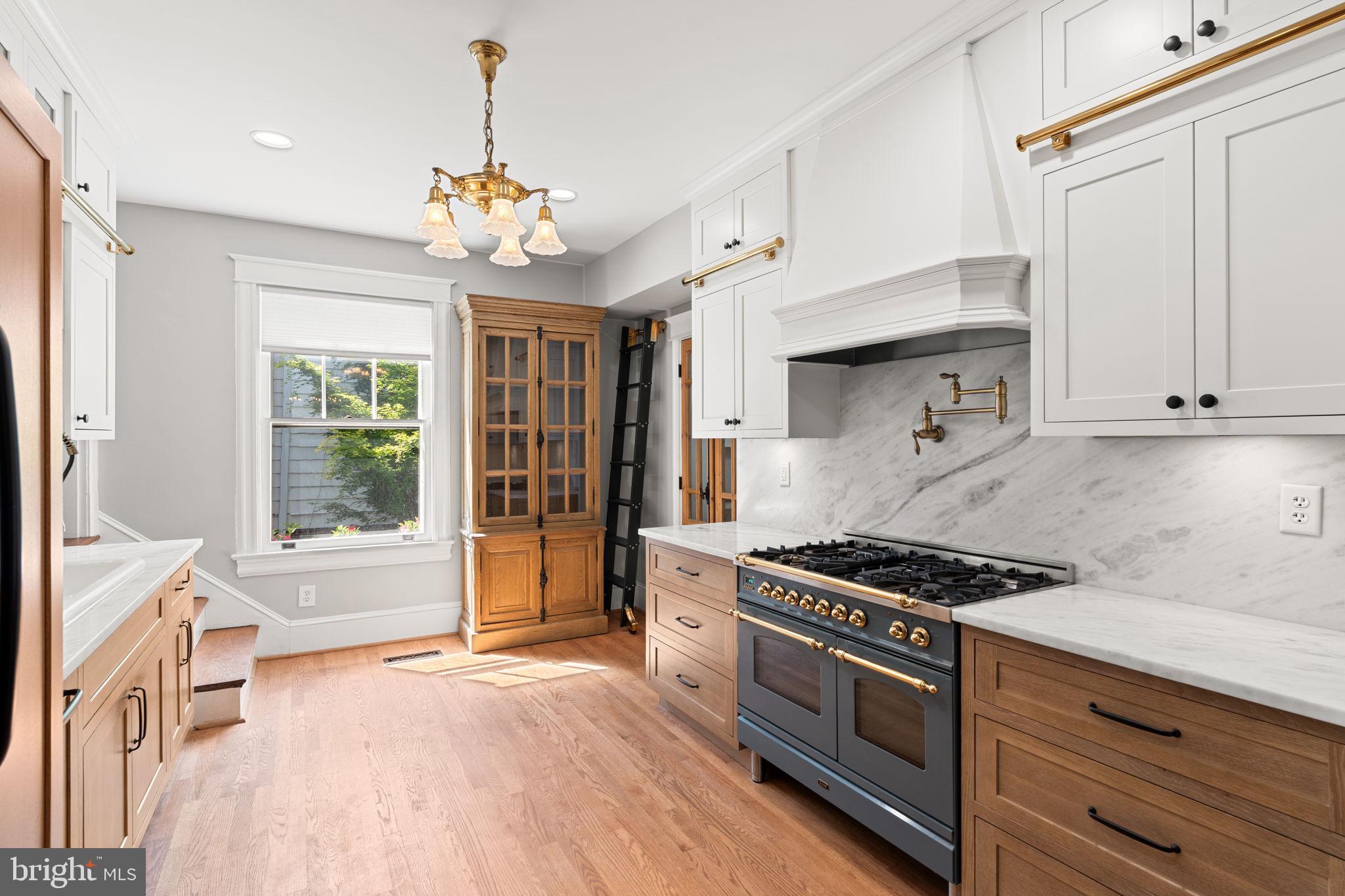 MARTINS ADDITION - Residential