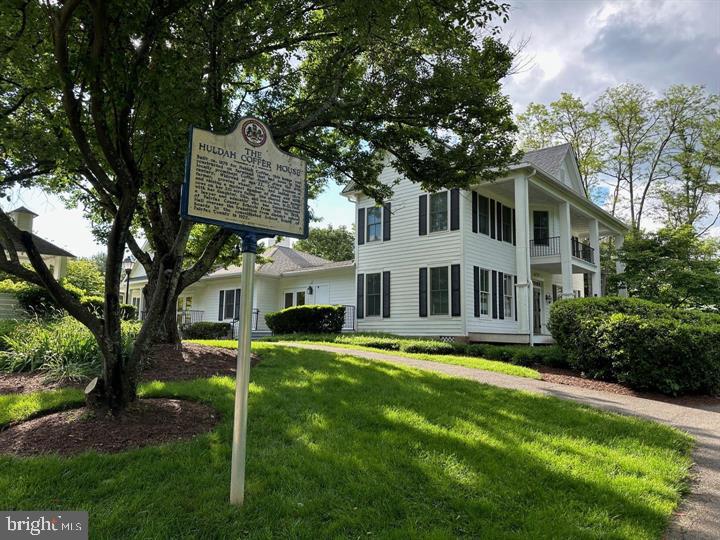 BURKE CENTRE - Residential