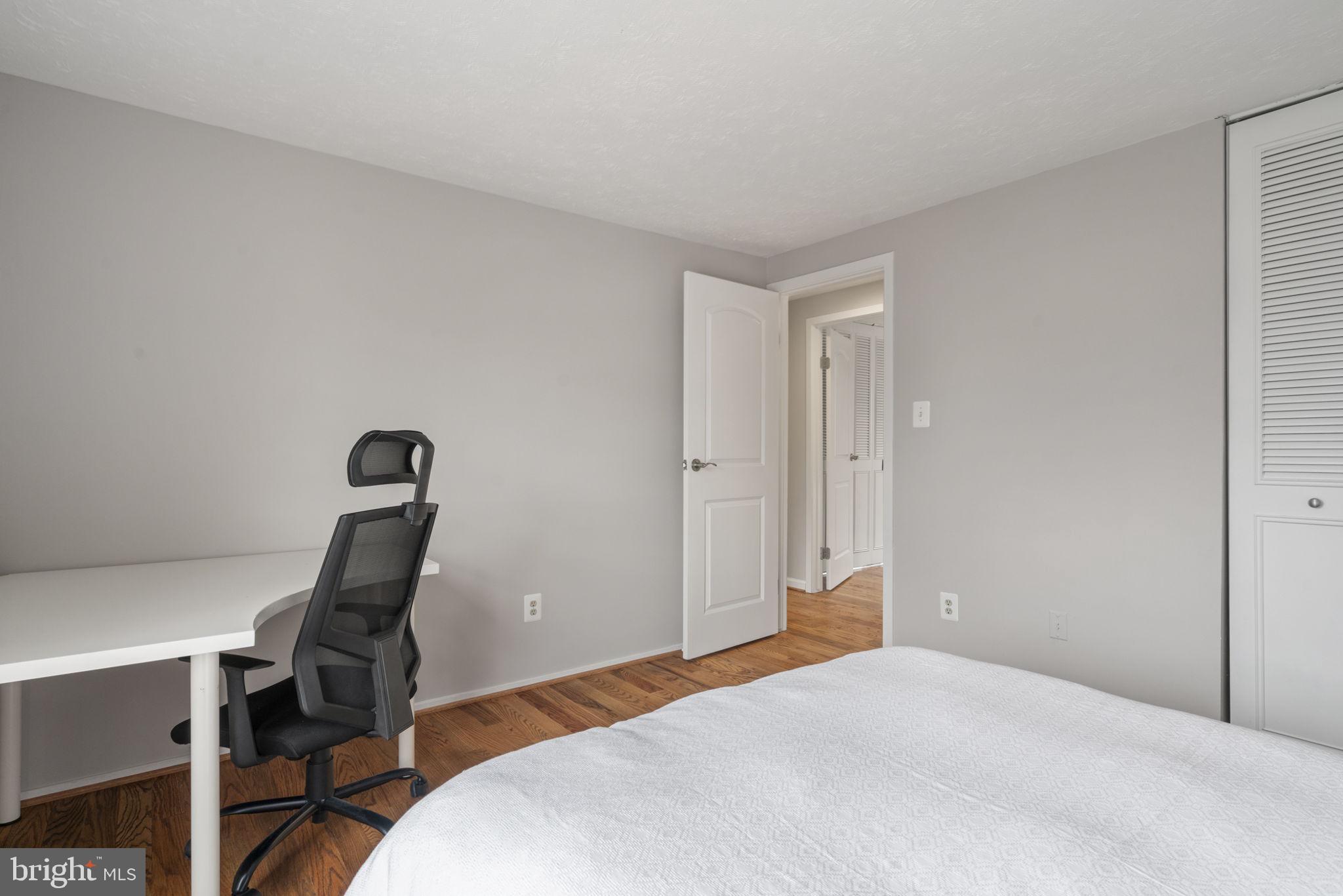 BURKE CENTRE - Residential