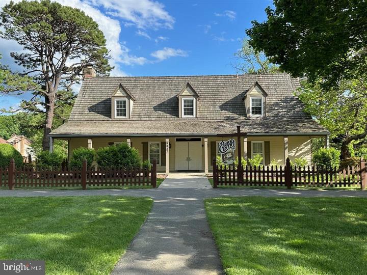 BURKE CENTRE - Residential