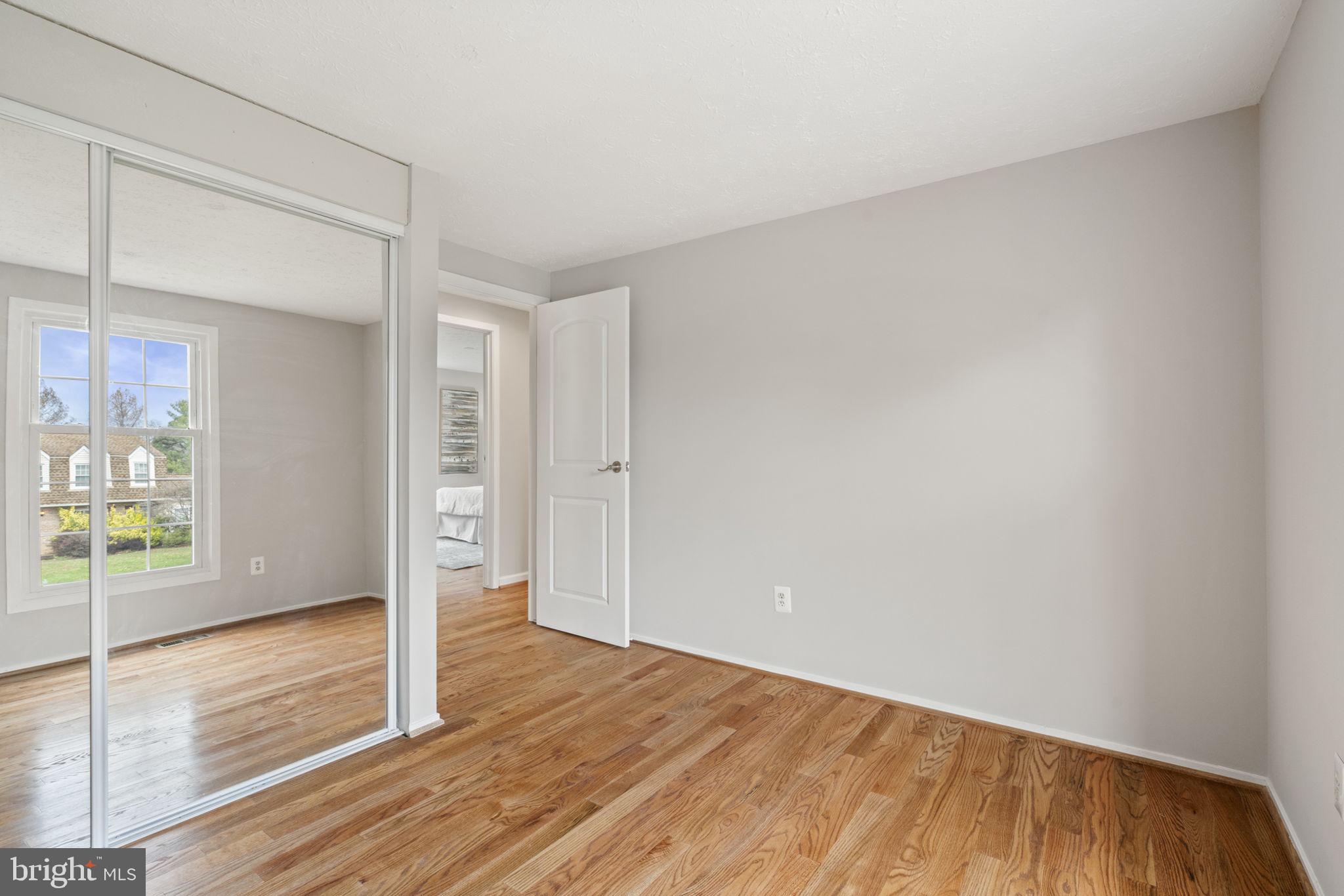 BURKE CENTRE - Residential