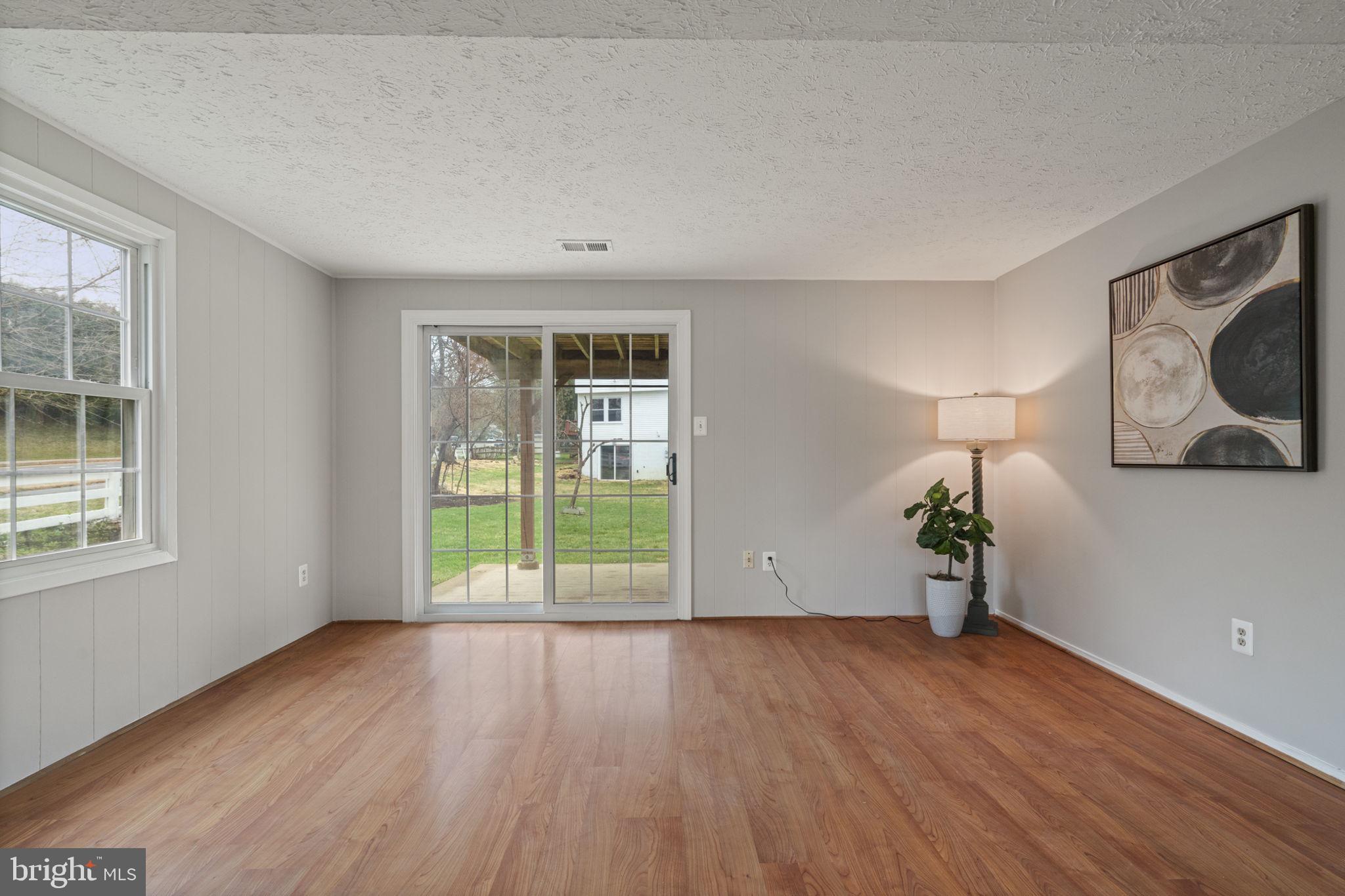 BURKE CENTRE - Residential