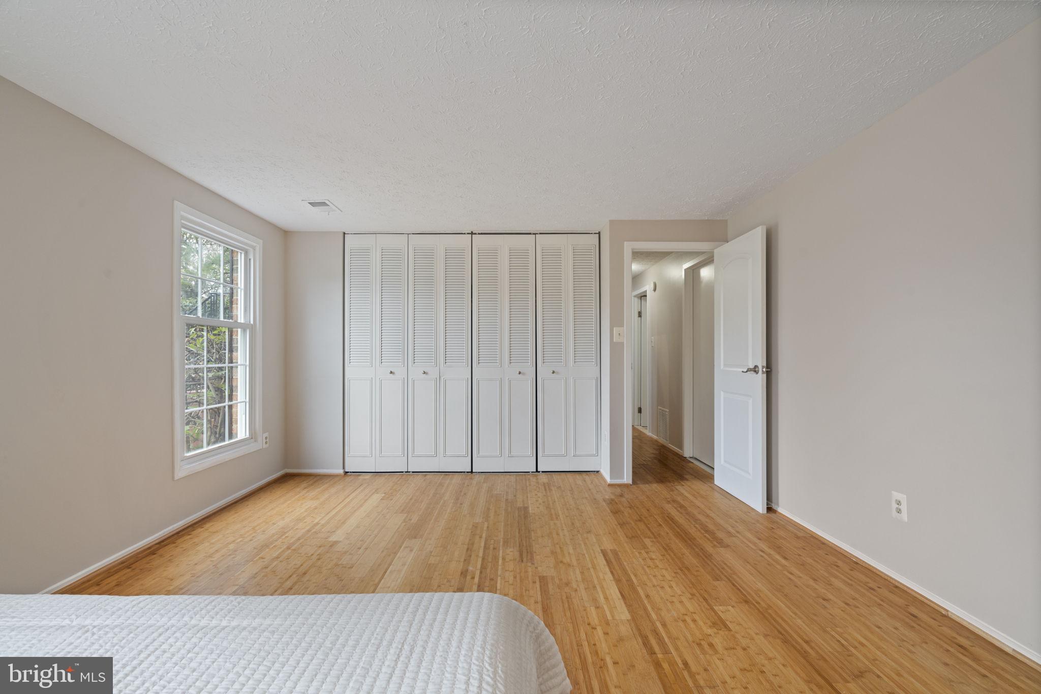 BURKE CENTRE - Residential