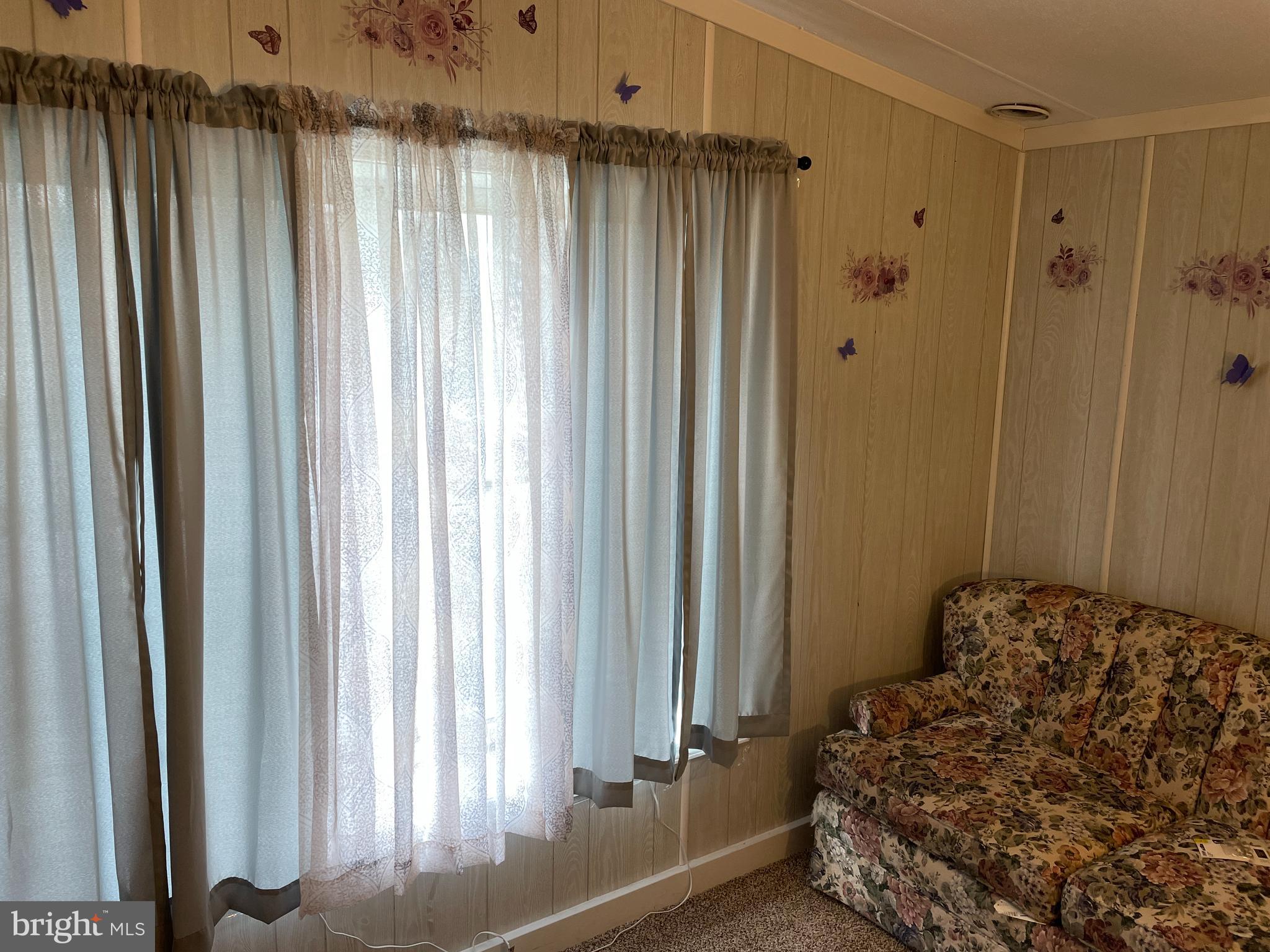 BLUE BELL MOBILE HOME PARK - Residential