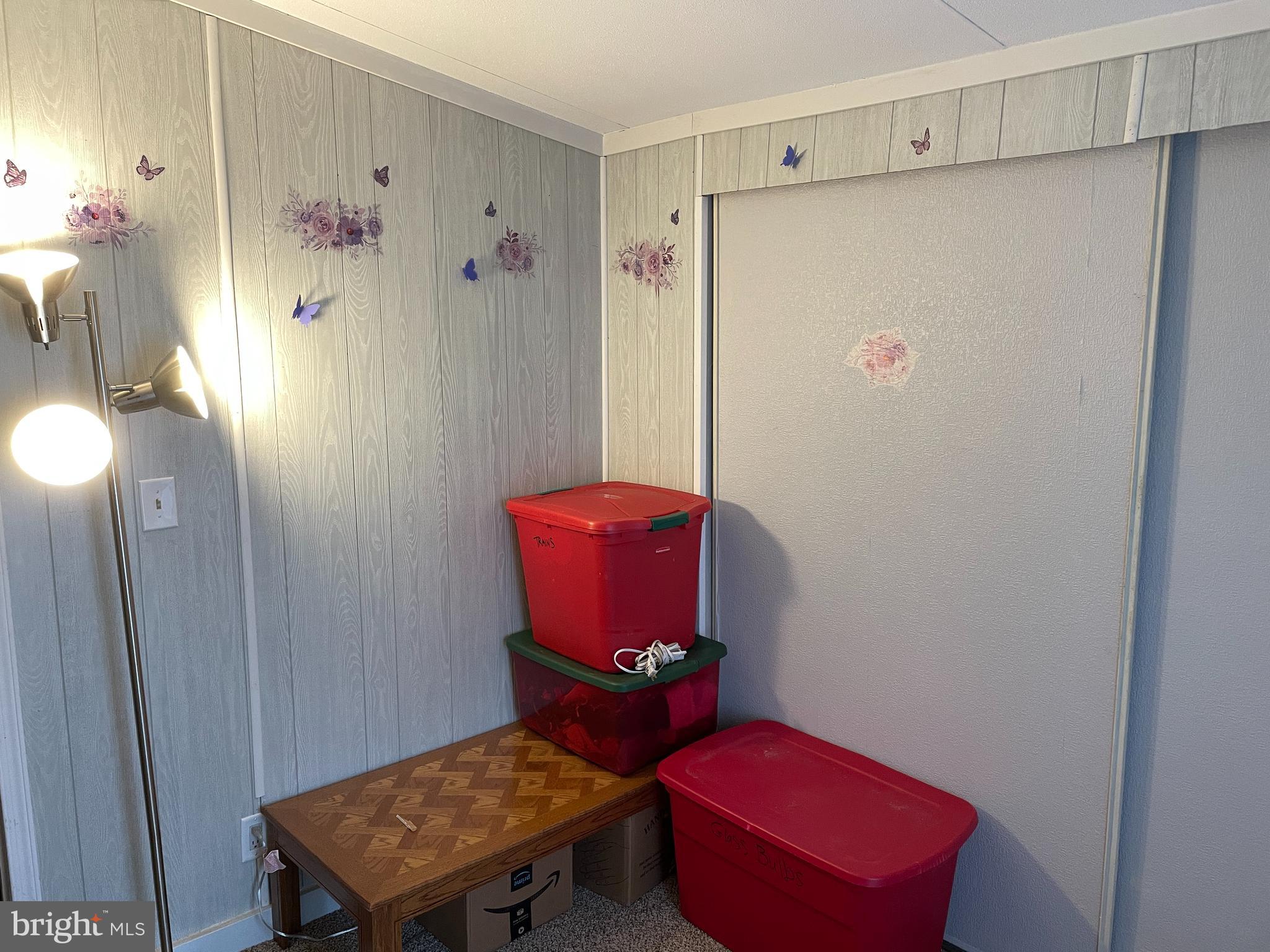 BLUE BELL MOBILE HOME PARK - Residential