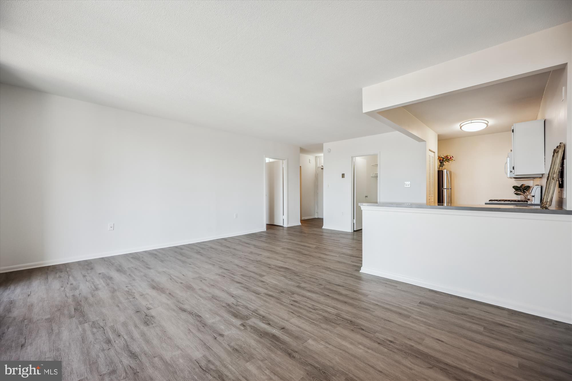 RIVIERA OF CHEVY CHASE CODM - Residential Lease