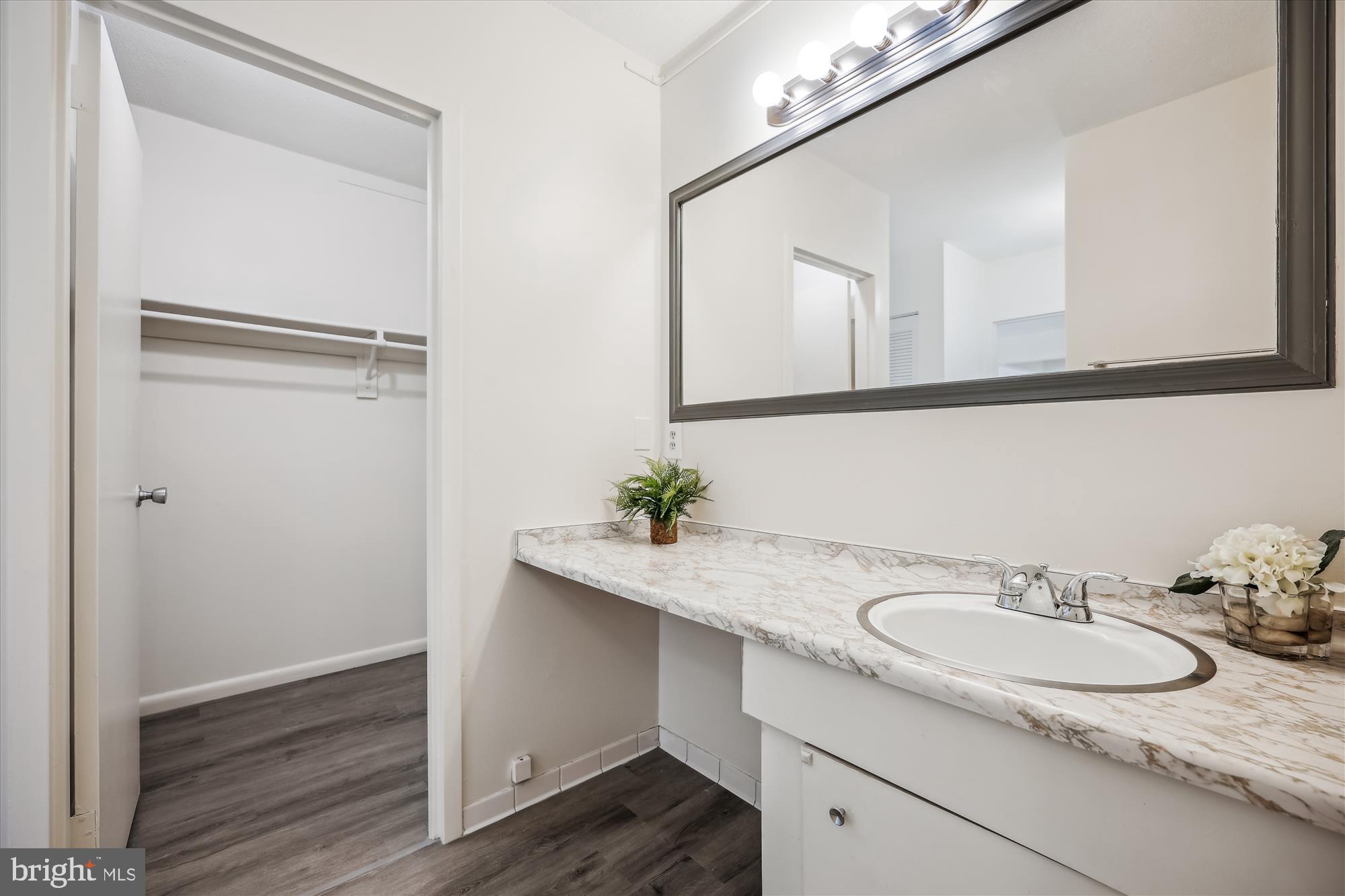 RIVIERA OF CHEVY CHASE CODM - Residential Lease