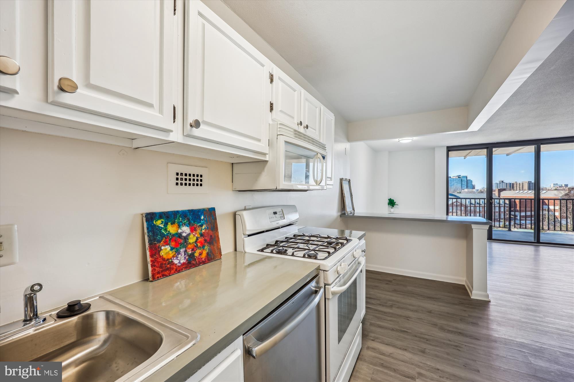 RIVIERA OF CHEVY CHASE CODM - Residential Lease