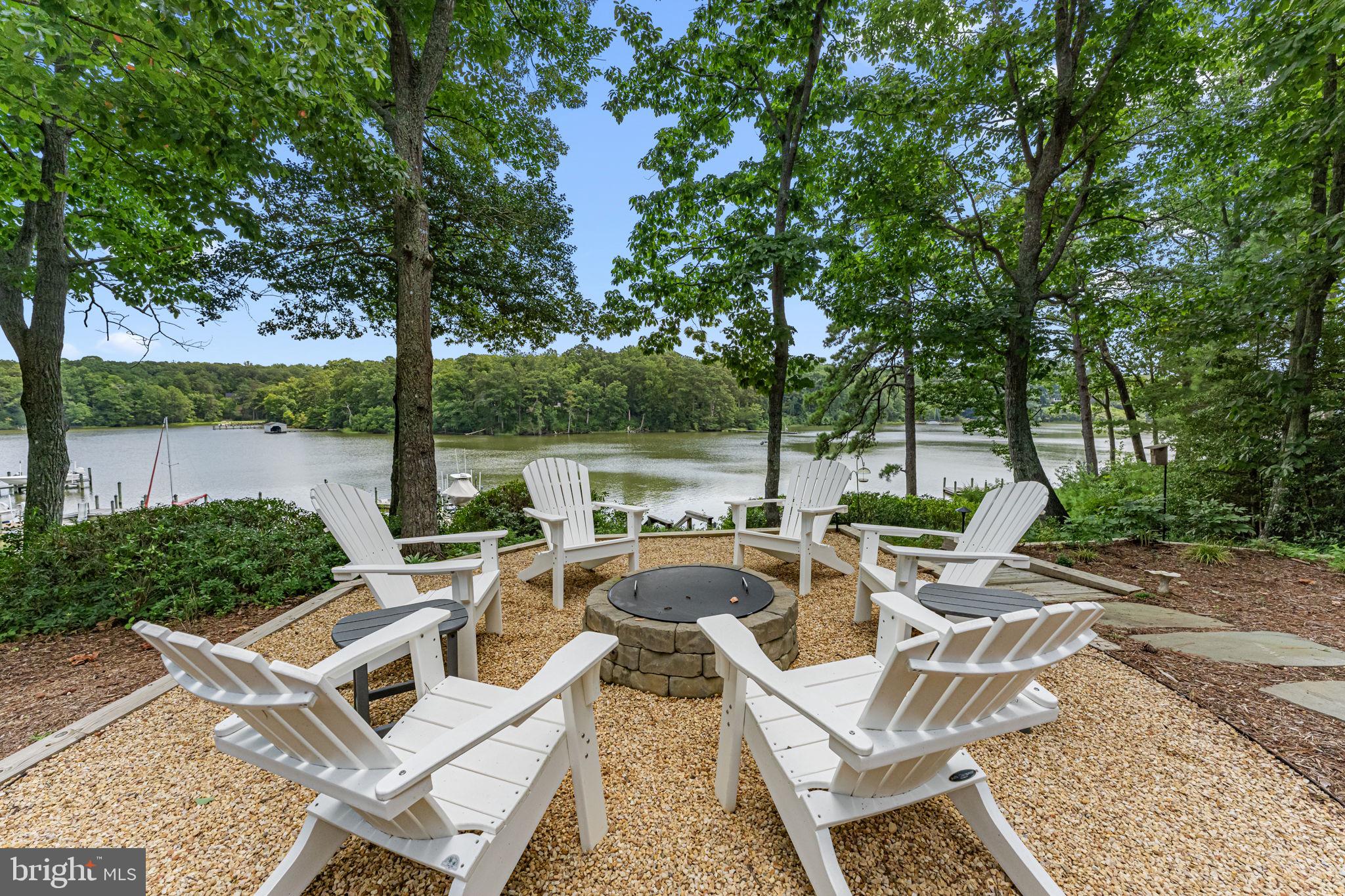 1574 RIVERWOOD DRIVE