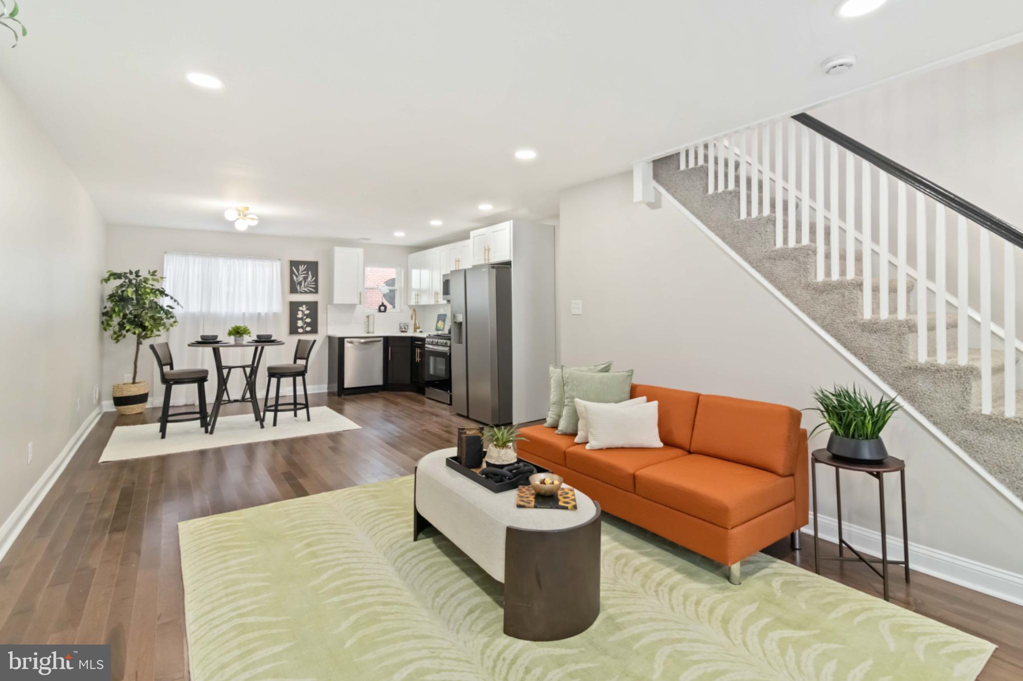 WEST OAK LANE - Residential