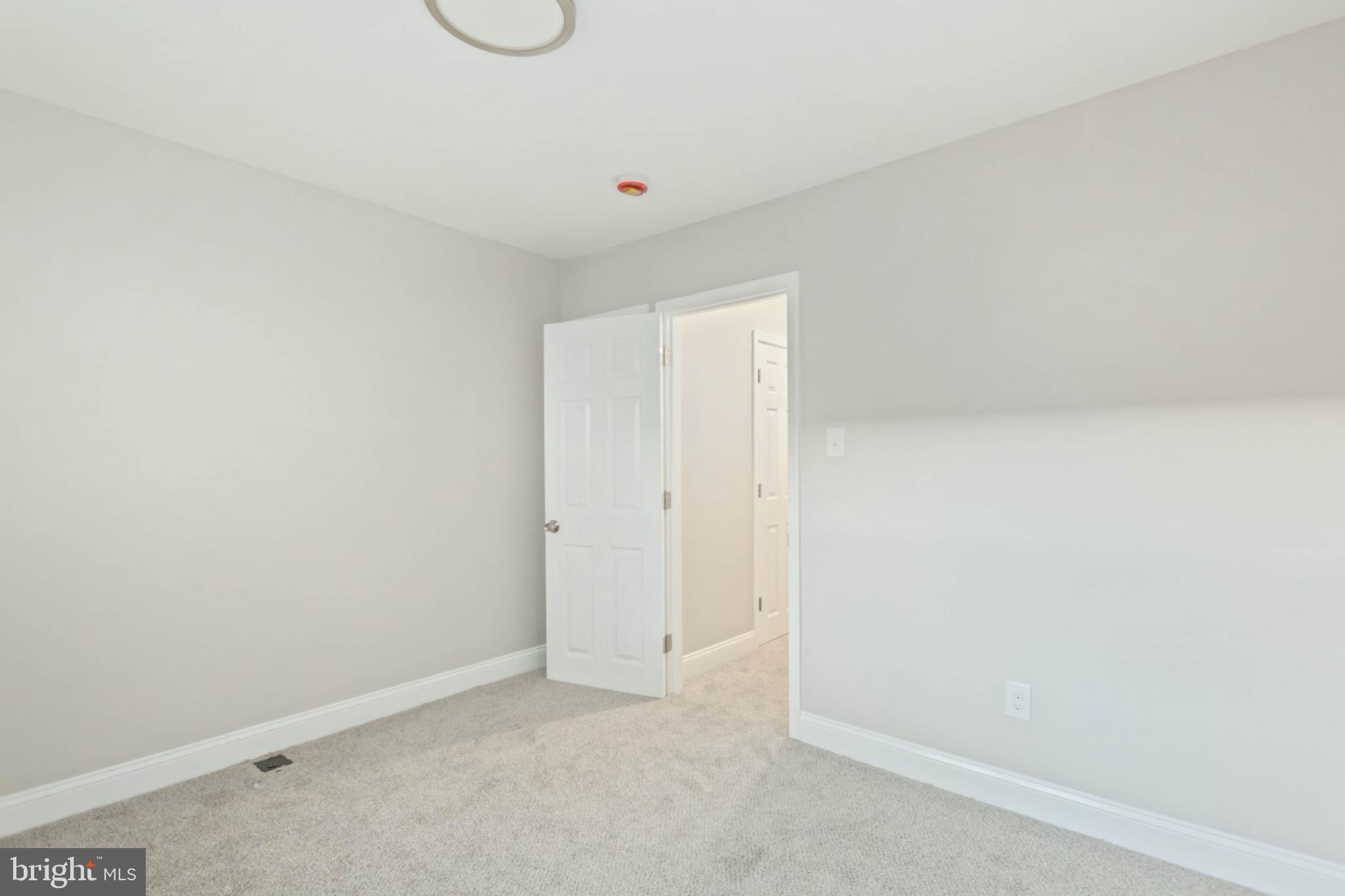 WEST OAK LANE - Residential