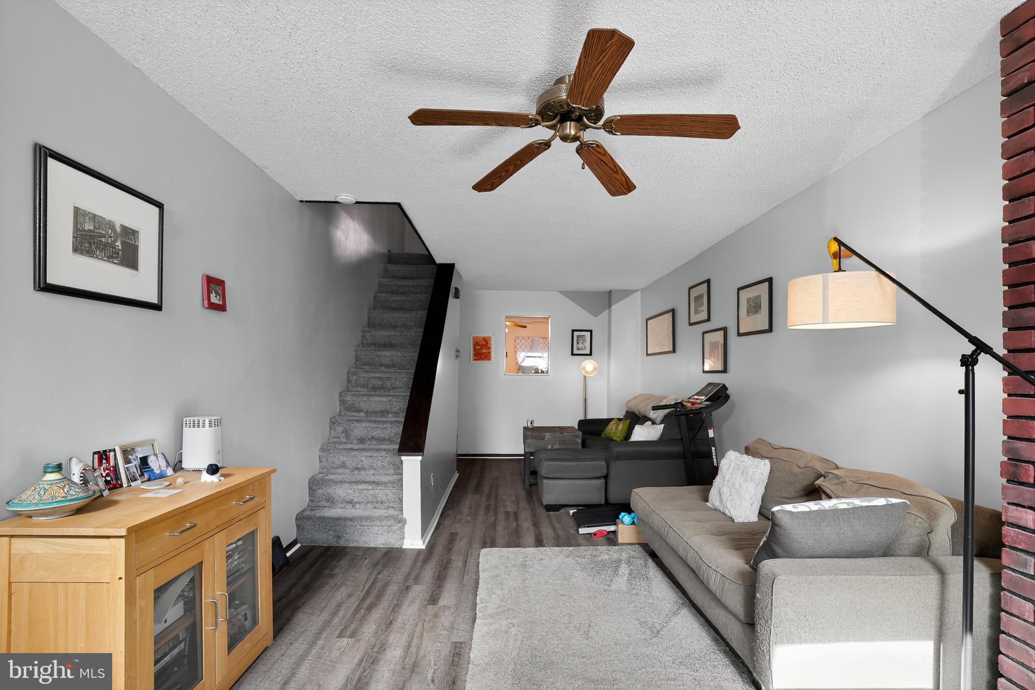 PORT RICHMOND - Residential