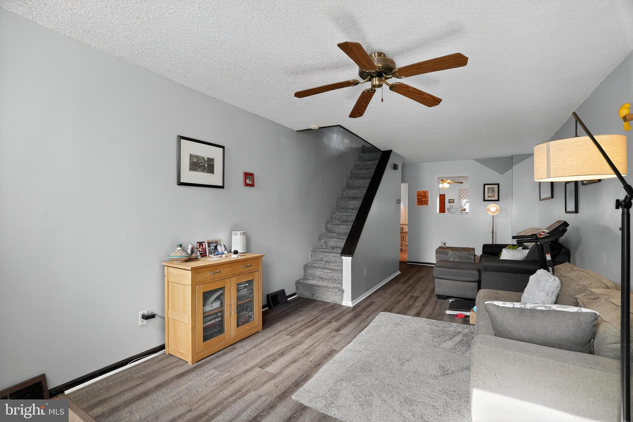 PORT RICHMOND - Residential